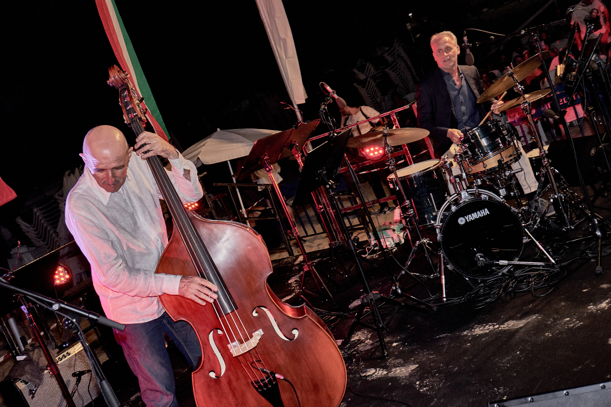 Middle East Photo Agency סוכנות צילום המזרח התיכון — צילום מקצועי והדפסת מגנטים לאירועים