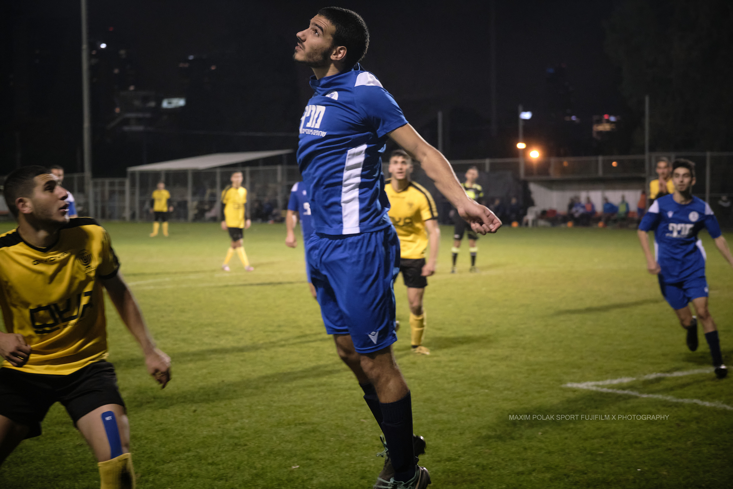 כדורגל. Middle East Photo Agency — Weddings, Bar & Bat Mitzvahs, Brit Milah, Theater, Magnets, Portraits