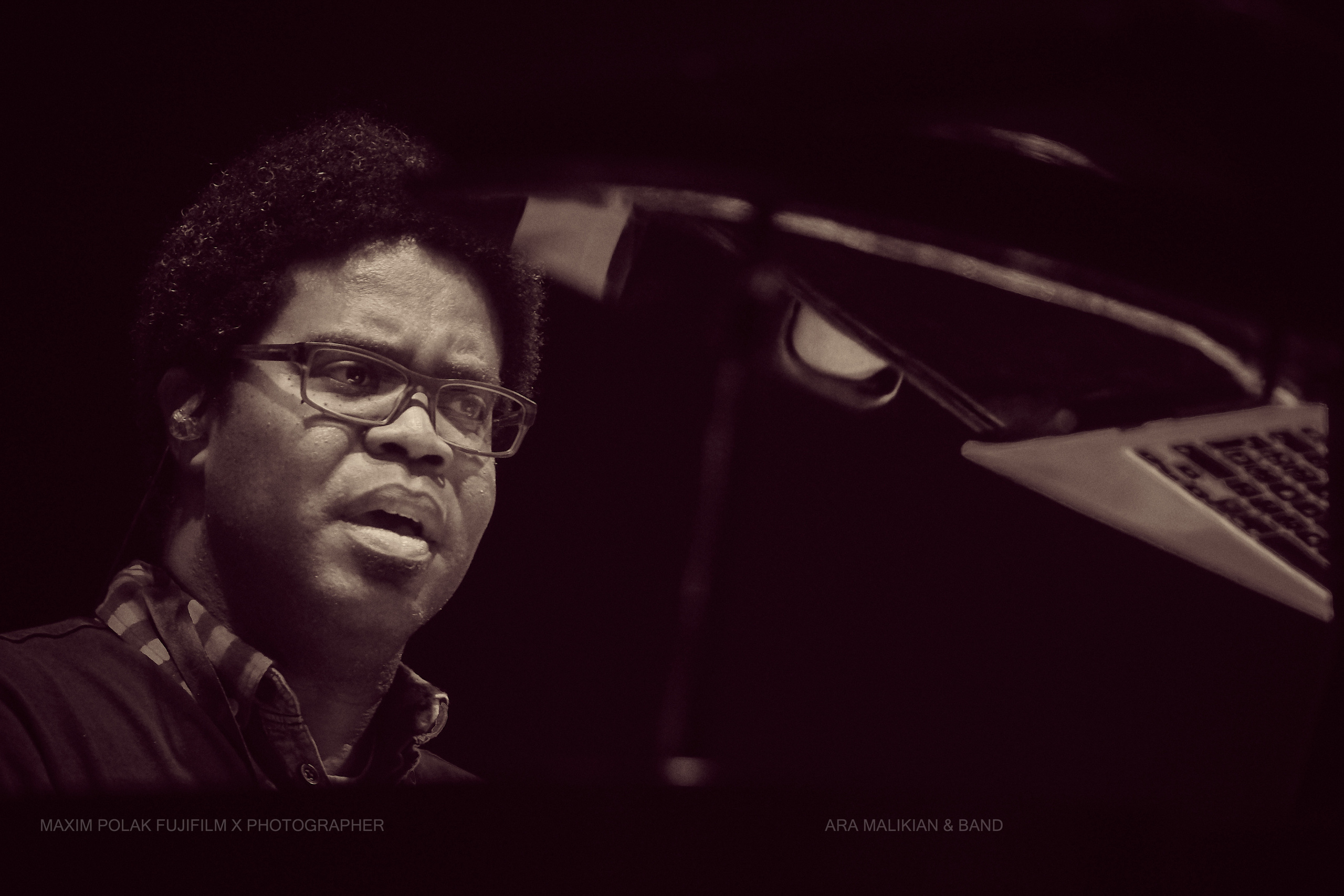 ARA MALIKIAN. Middle East Photo Agency סוכנות צילום המזרח התיכון — צילום מקצועי והדפסת מגנטים לאירועים