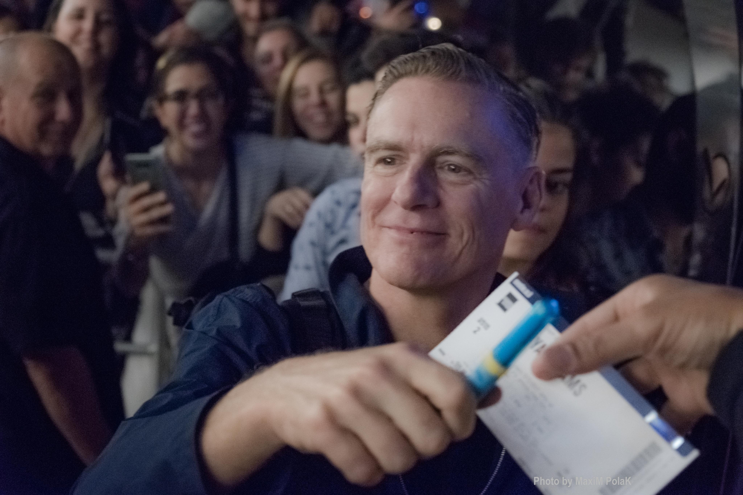 BRYAN ADAMS. Middle East Photo Agency סוכנות צילום המזרח התיכון — צילום מקצועי והדפסת מגנטים לאירועים