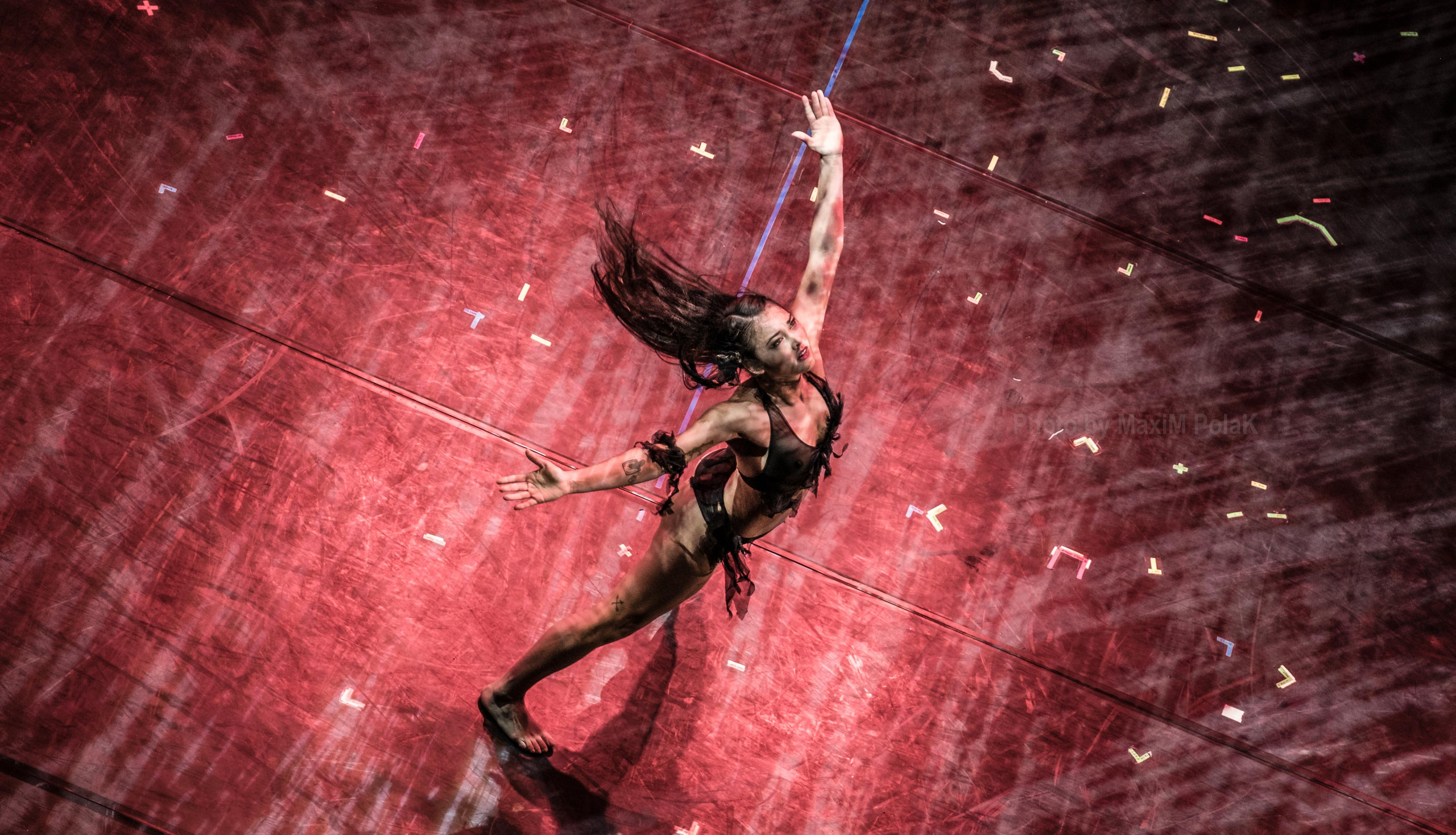 Pilobolus. USA. Middle East Photo Agency — Weddings, Bar & Bat Mitzvahs, Brit Milah, Theater, Magnets, Portraits