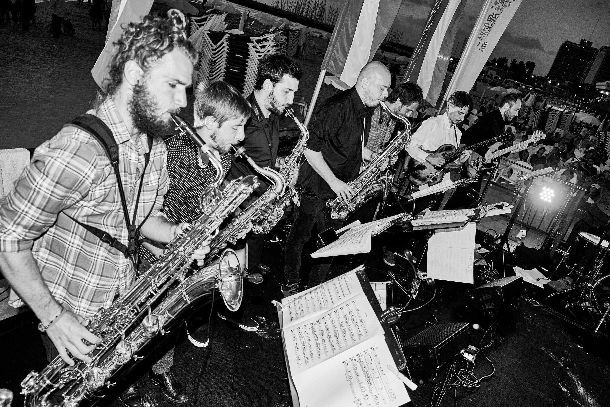 Middle East Photo Agency סוכנות צילום המזרח התיכון — צילום מקצועי והדפסת מגנטים לאירועים