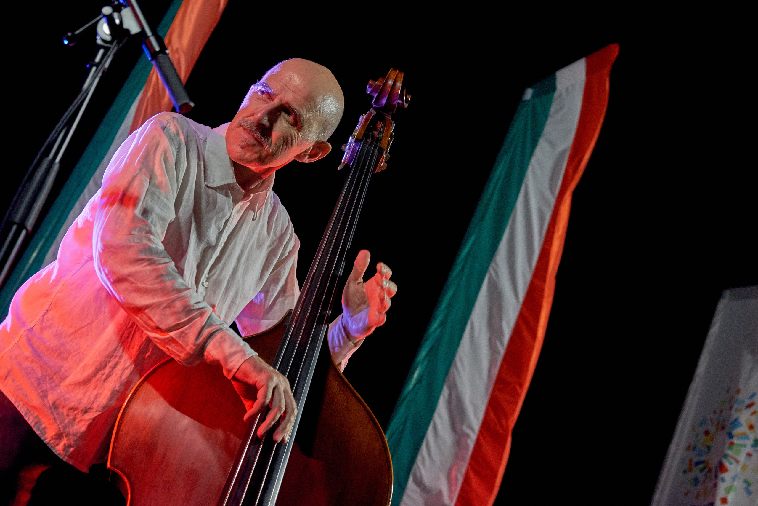 Middle East Photo Agency סוכנות צילום המזרח התיכון — צילום מקצועי והדפסת מגנטים לאירועים