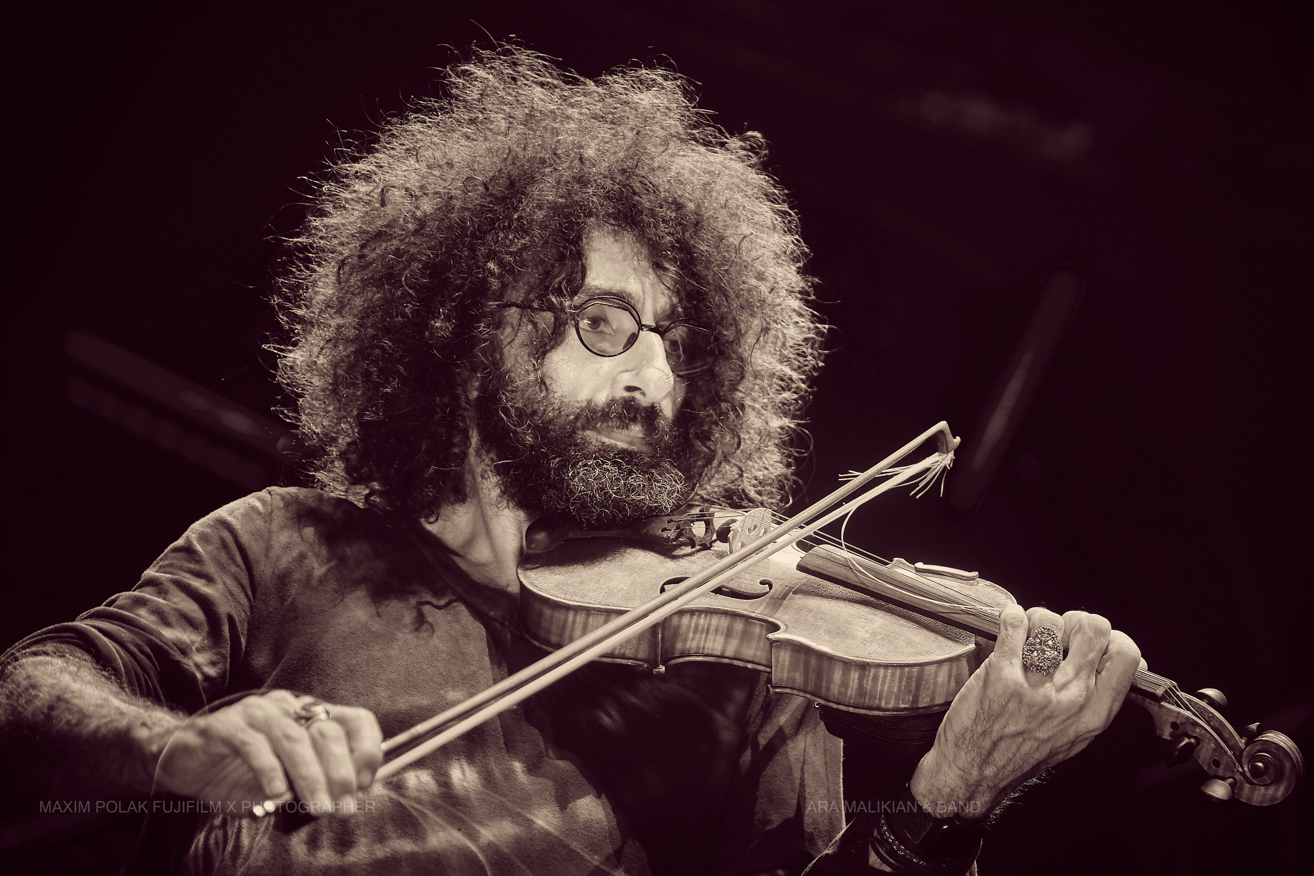 ARA MALIKIAN. Middle East Photo Agency סוכנות צילום המזרח התיכון — צילום מקצועי והדפסת מגנטים לאירועים