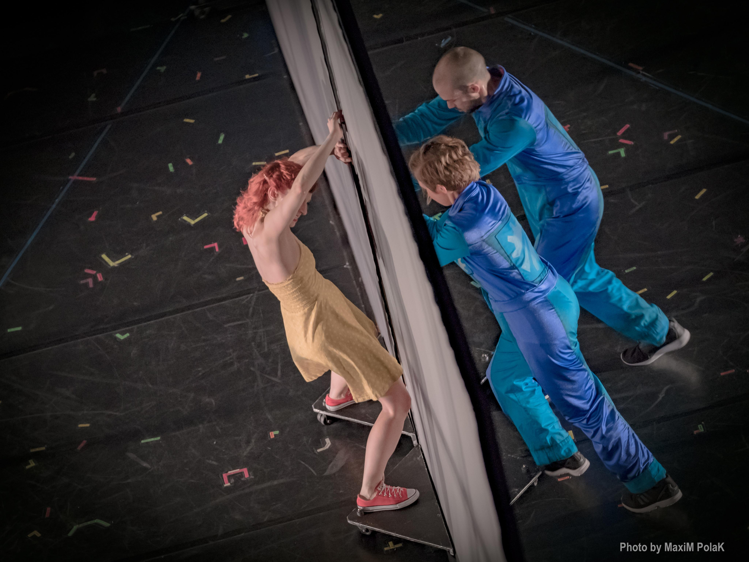 Pilobolus. USA. Middle East Photo Agency — Weddings, Bar & Bat Mitzvahs, Brit Milah, Theater, Magnets, Portraits