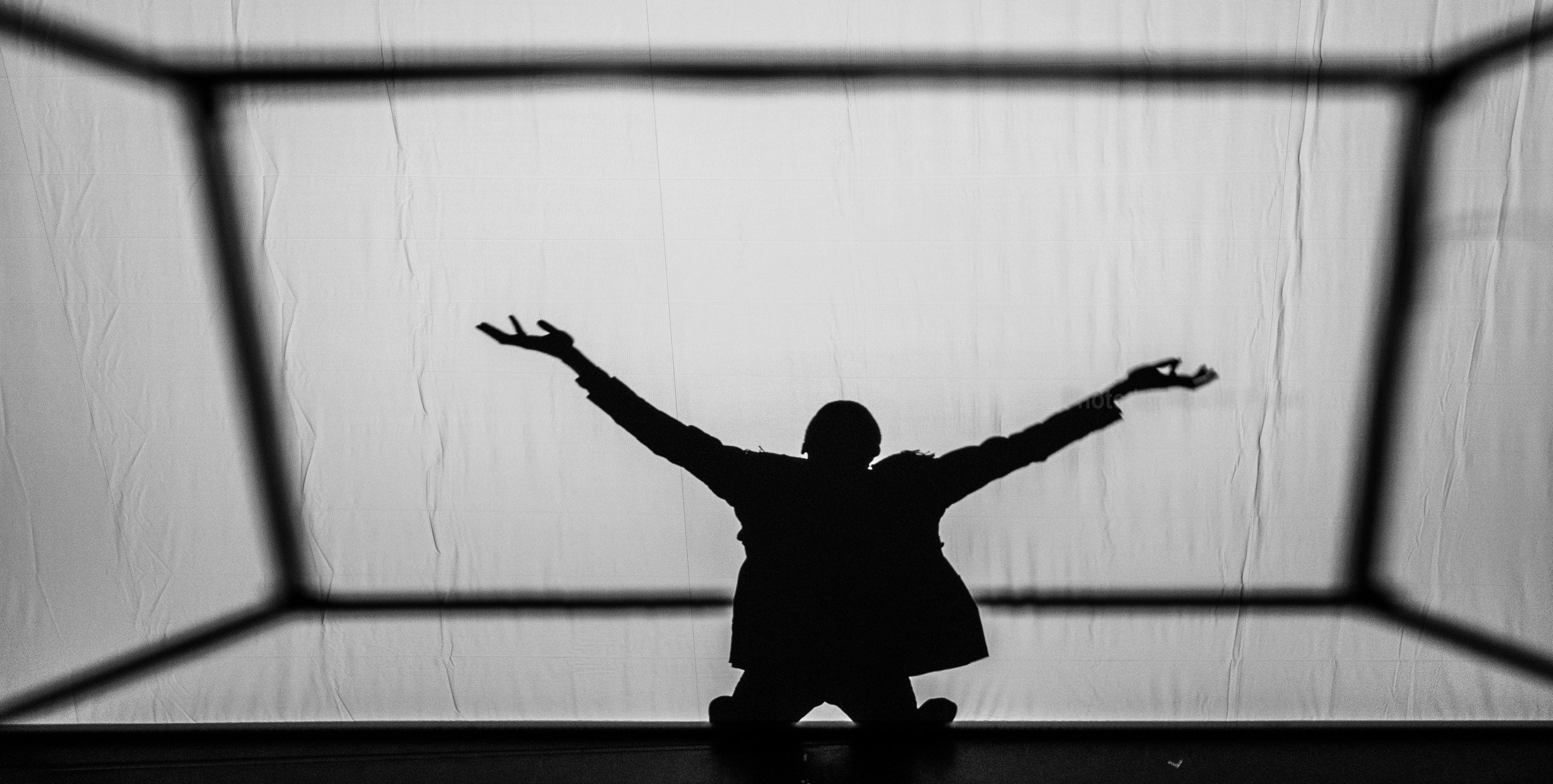 Pilobolus. USA. Middle East Photo Agency — Weddings, Bar & Bat Mitzvahs, Brit Milah, Theater, Magnets, Portraits