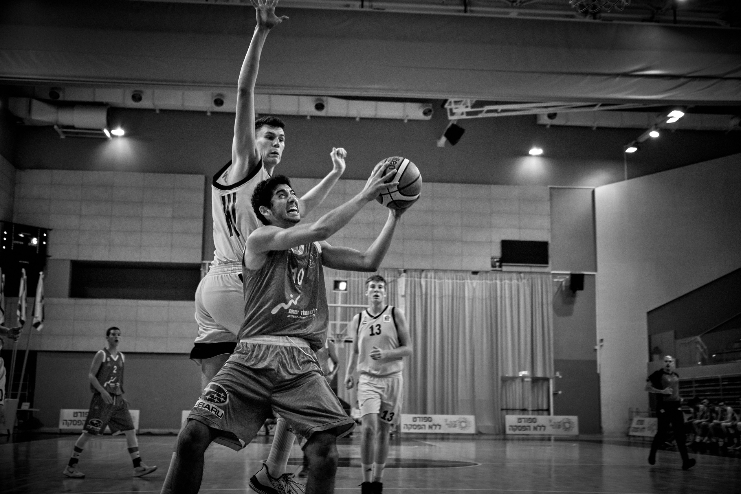 U-19 International Basketball Tournament. Middle East Photo Agency סוכנות צילום המזרח התיכון — צילום מקצועי והדפסת מגנטים לאירועים