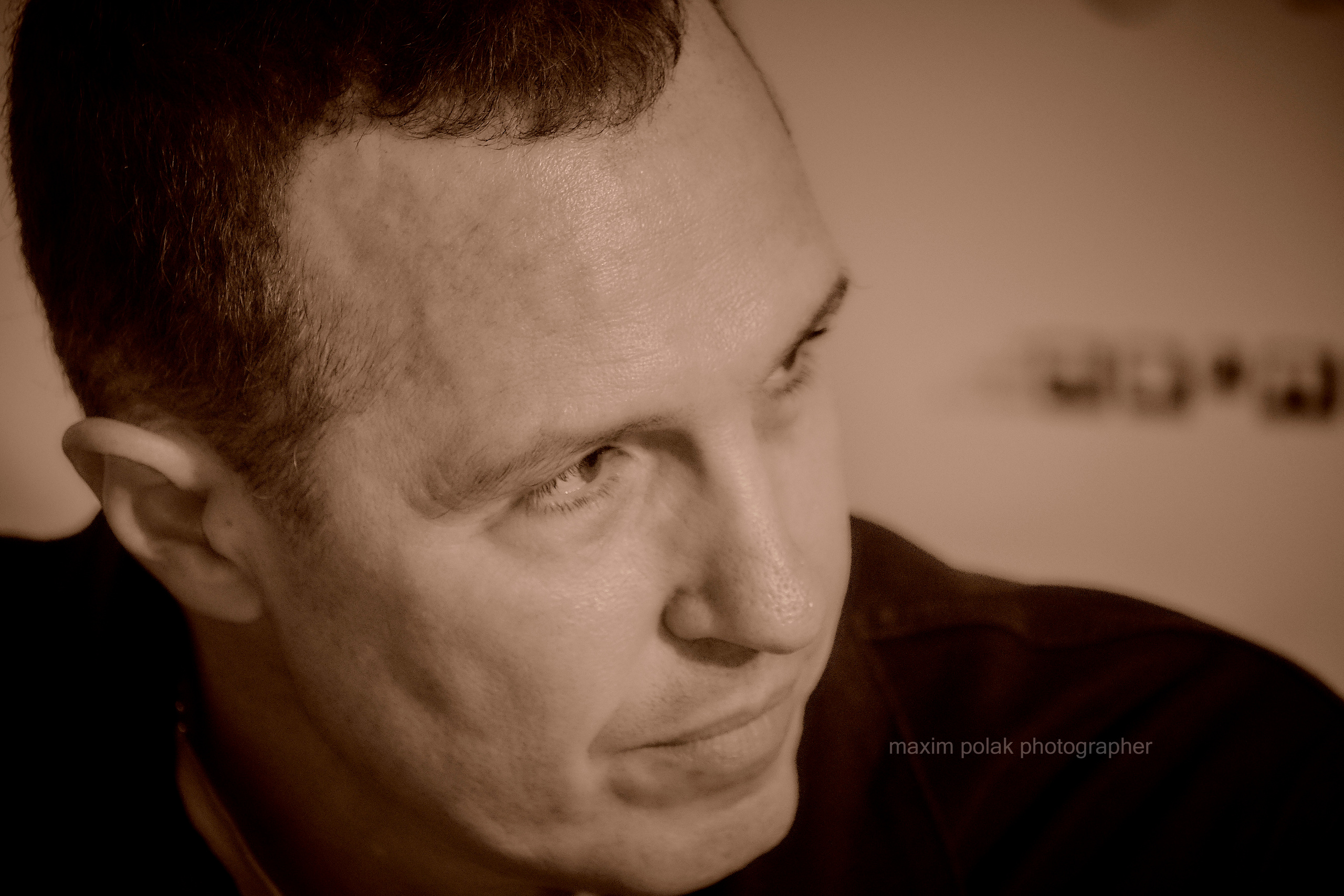 MXT Moscow. Middle East Photo Agency סוכנות צילום המזרח התיכון — צילום מקצועי והדפסת מגנטים לאירועים