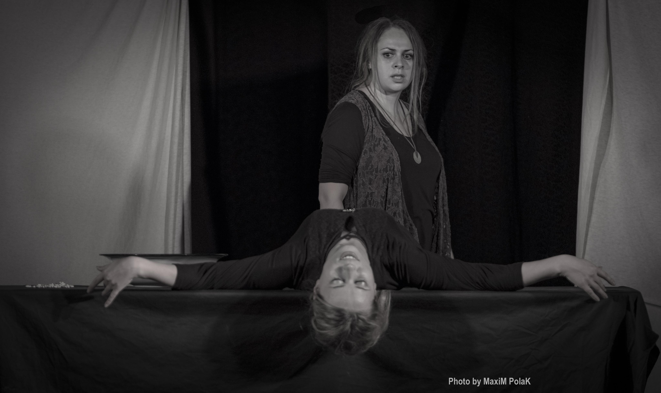 Theater Zero. Middle East Photo Agency סוכנות צילום המזרח התיכון — צילום מקצועי והדפסת מגנטים לאירועים