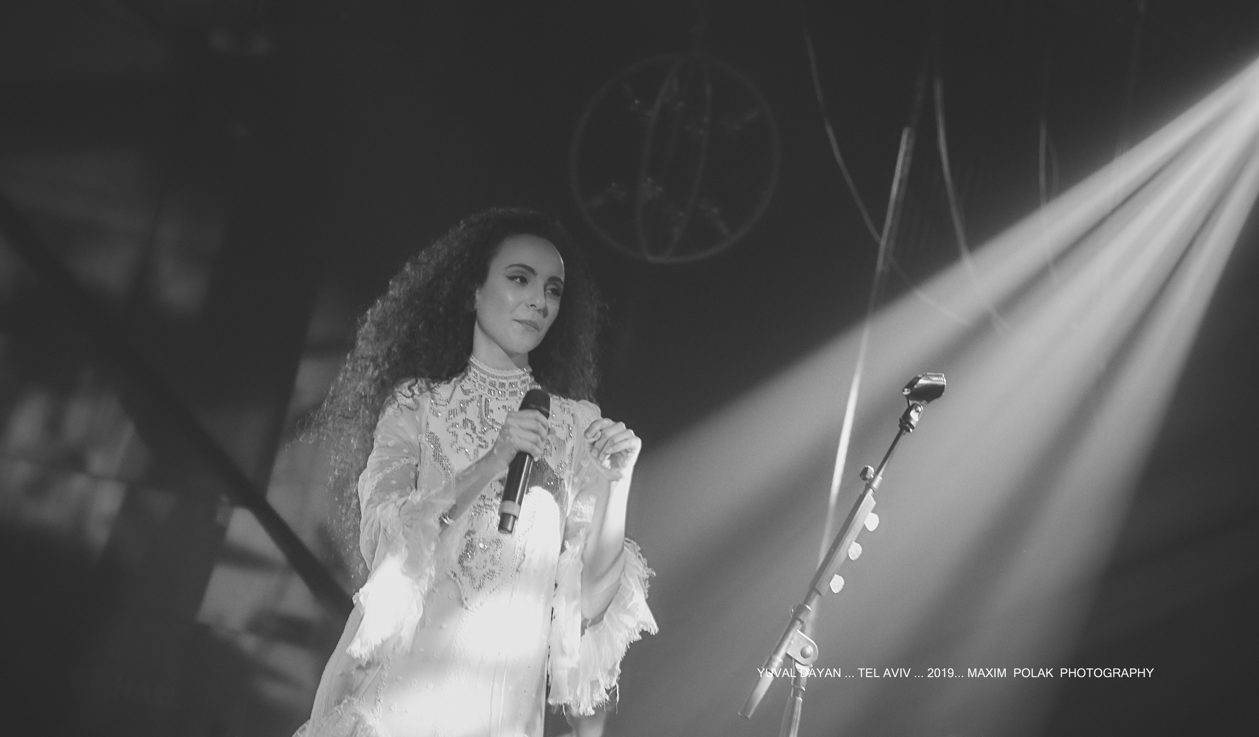 YUVAL DAYAN. Middle East Photo Agency סוכנות צילום המזרח התיכון — צילום מקצועי והדפסת מגנטים לאירועים