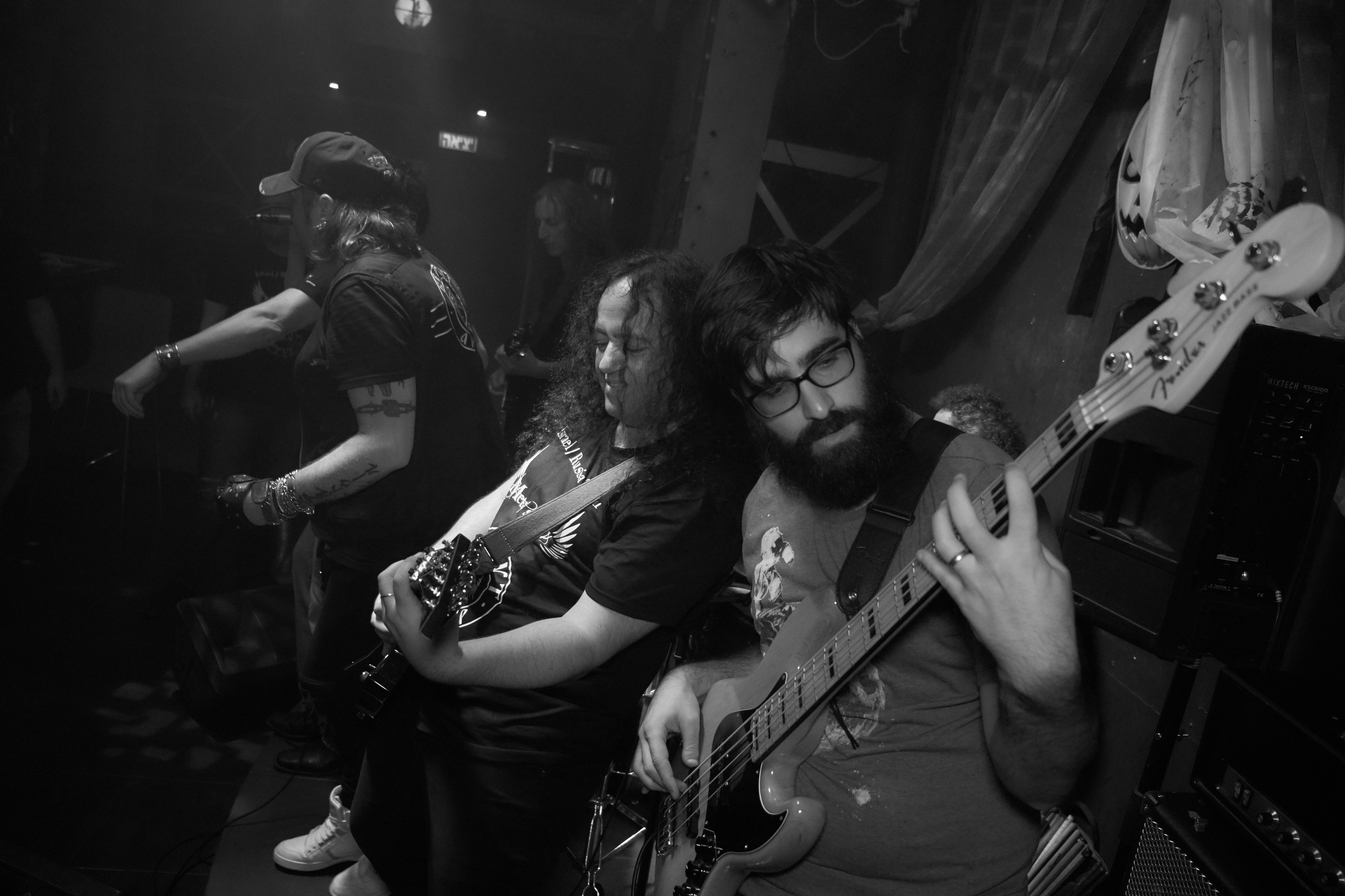 Artur Bercut Show in Haifa. Middle East Photo Agency — Weddings, Bar & Bat Mitzvahs, Brit Milah, Theater, Magnets, Portraits