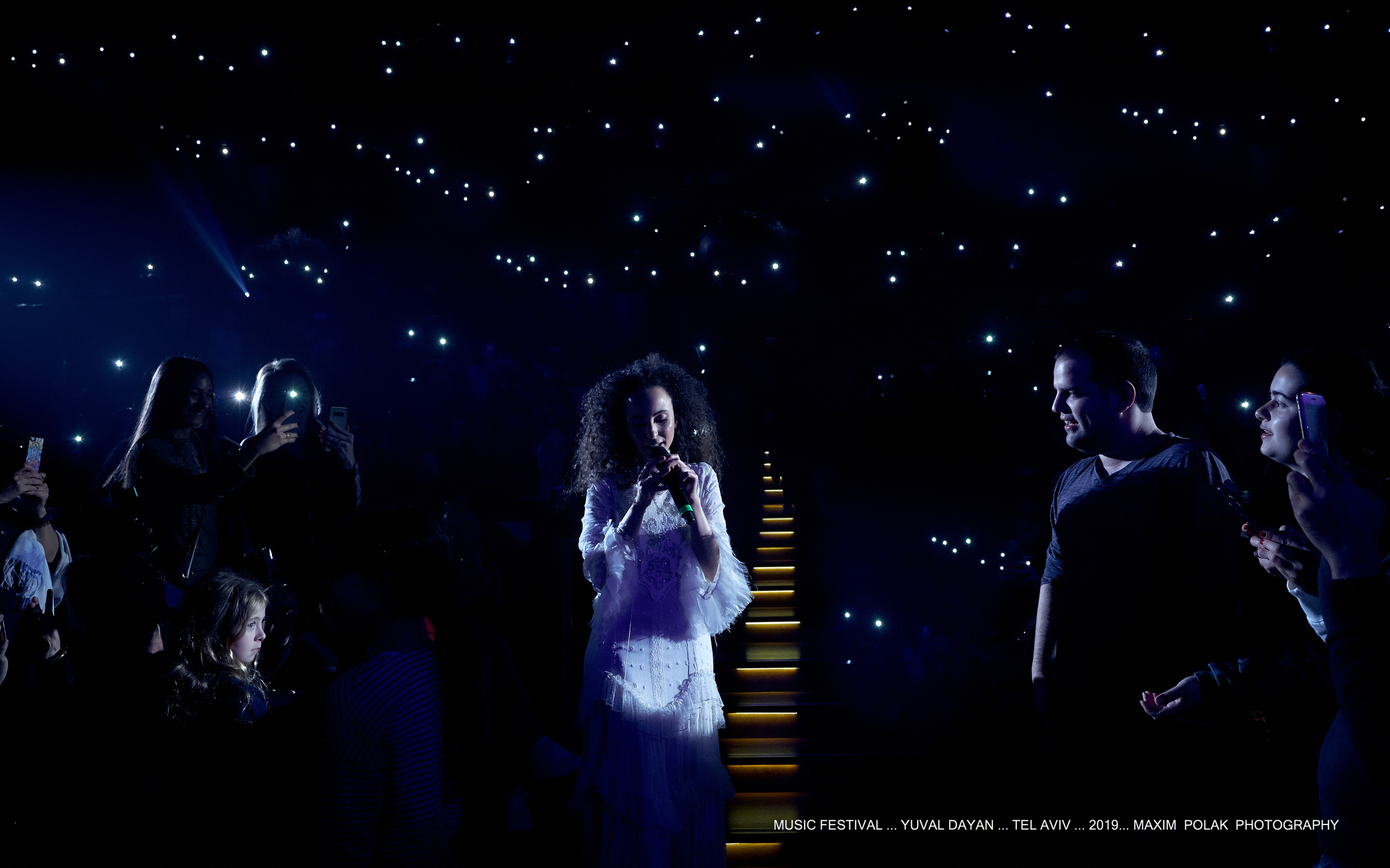 YUVAL DAYAN. Middle East Photo Agency סוכנות צילום המזרח התיכון — צילום מקצועי והדפסת מגנטים לאירועים