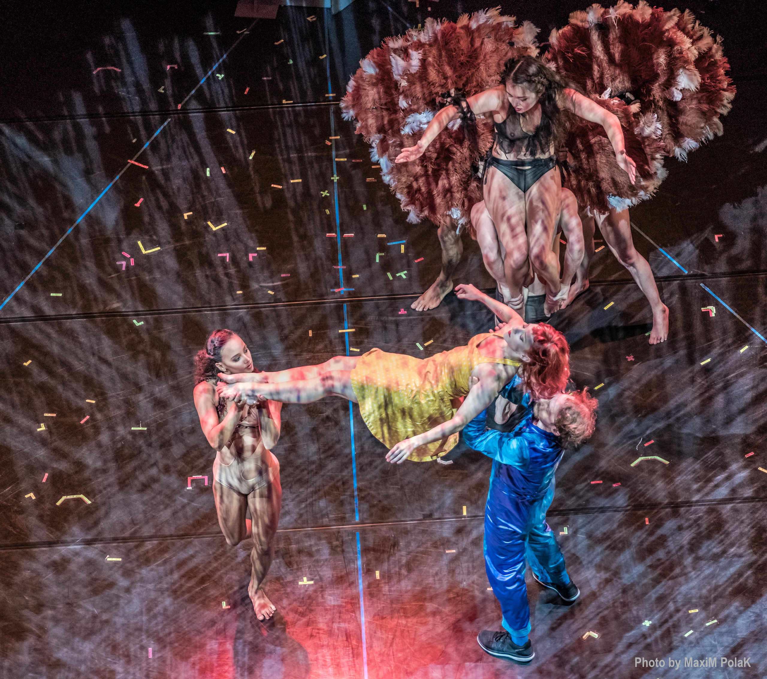 Pilobolus. USA. Middle East Photo Agency — Weddings, Bar & Bat Mitzvahs, Brit Milah, Theater, Magnets, Portraits