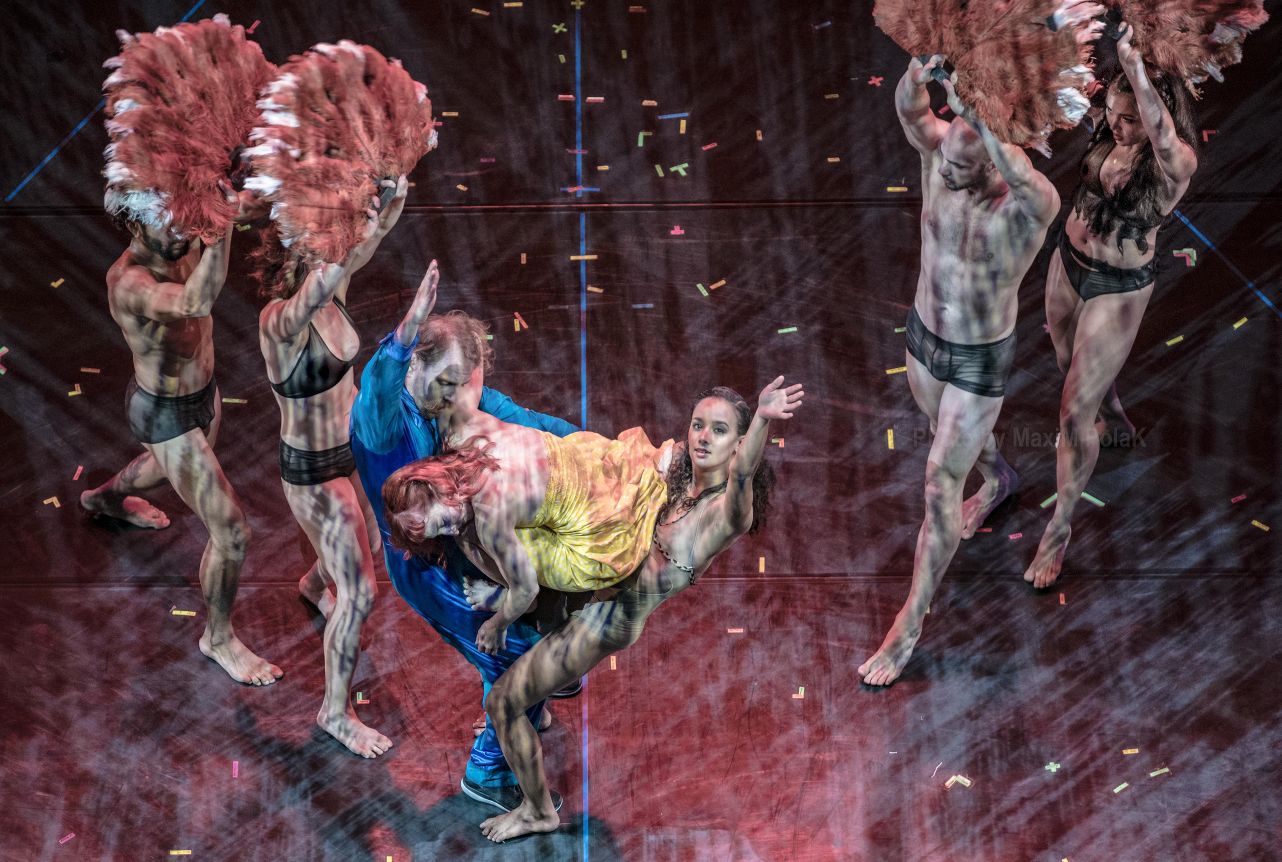 Pilobolus. USA. Middle East Photo Agency — Weddings, Bar & Bat Mitzvahs, Brit Milah, Theater, Magnets, Portraits