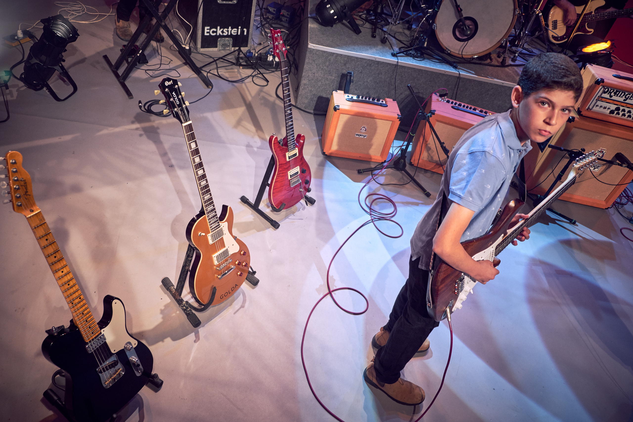 TV Hinuhit 2. Middle East Photo Agency סוכנות צילום המזרח התיכון — צילום מקצועי והדפסת מגנטים לאירועים