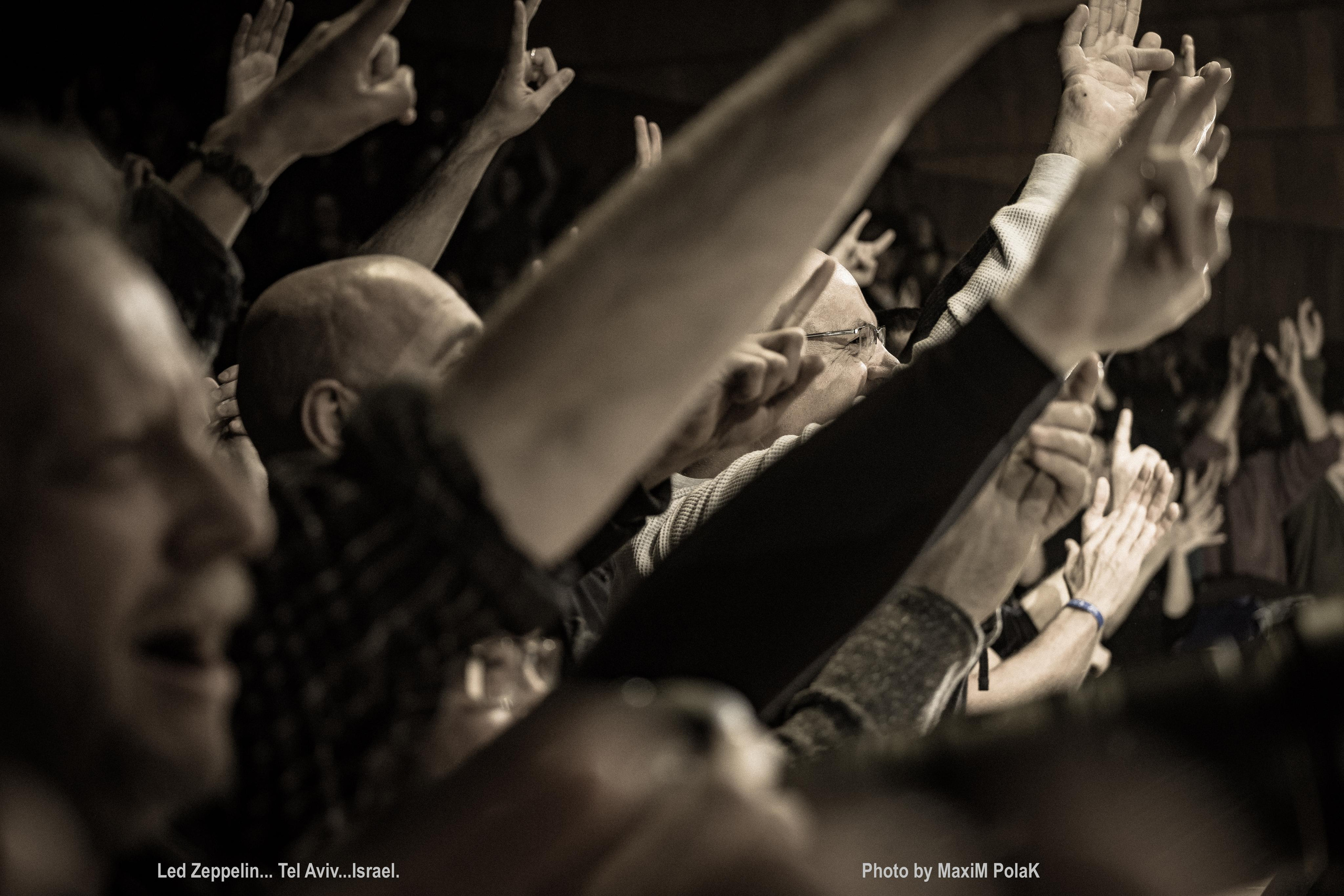 Led Zeppelin 2. Middle East Photo Agency — Свадьбы, Бар и Бат-мицва, Брит, Театр, Магниты, Портреты