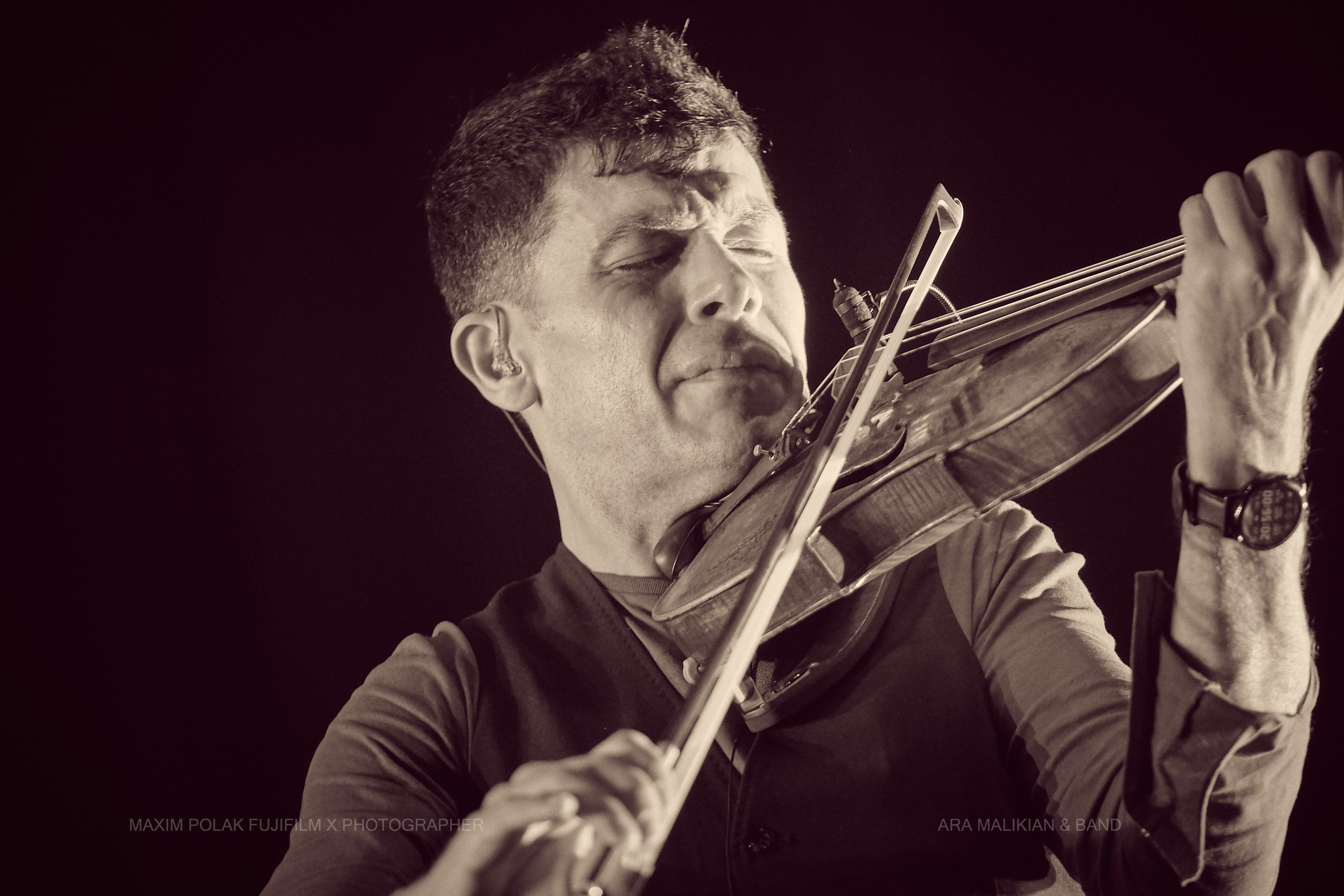 ARA MALIKIAN. Middle East Photo Agency סוכנות צילום המזרח התיכון — צילום מקצועי והדפסת מגנטים לאירועים