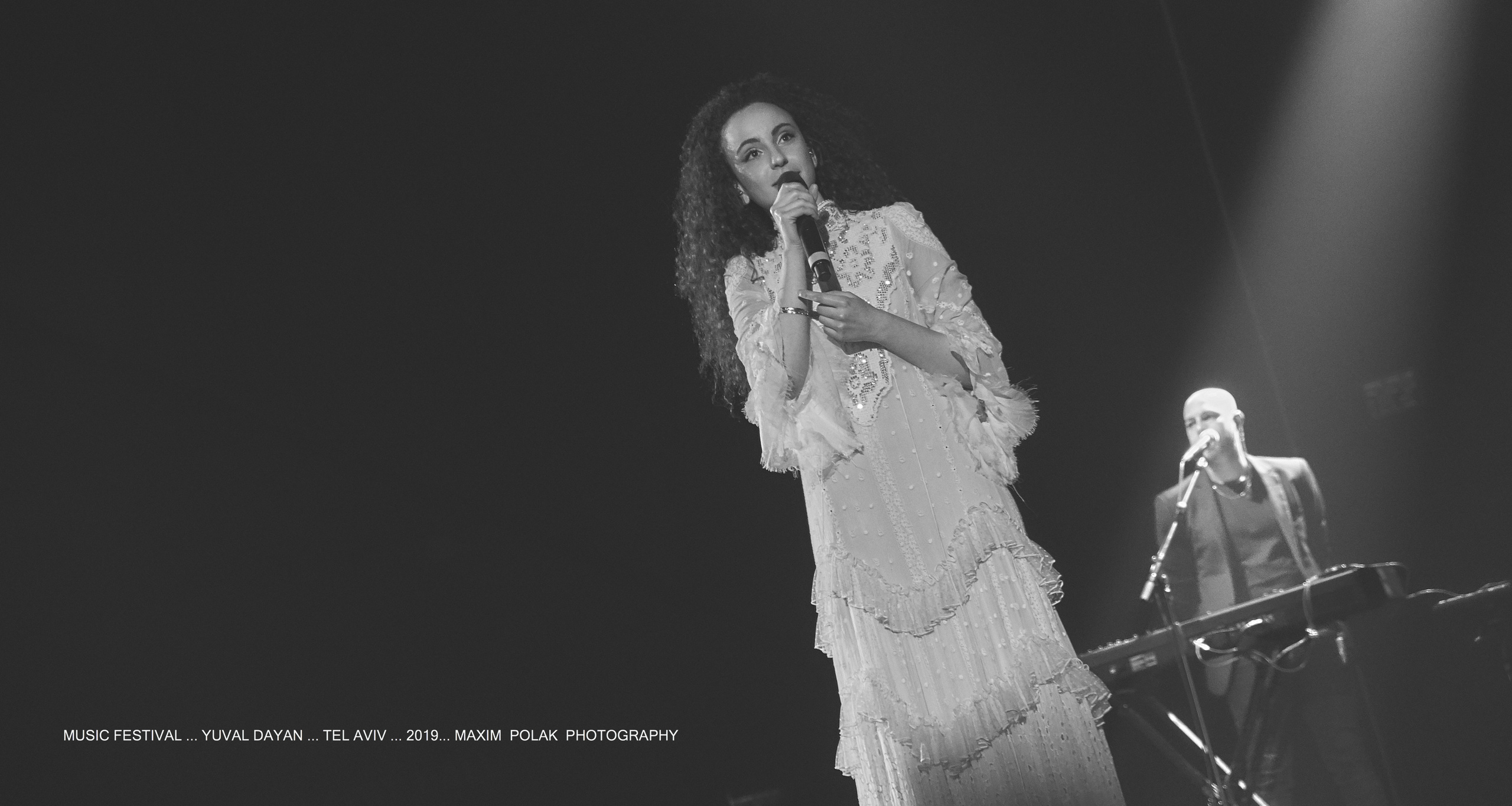 YUVAL DAYAN. Middle East Photo Agency סוכנות צילום המזרח התיכון — צילום מקצועי והדפסת מגנטים לאירועים