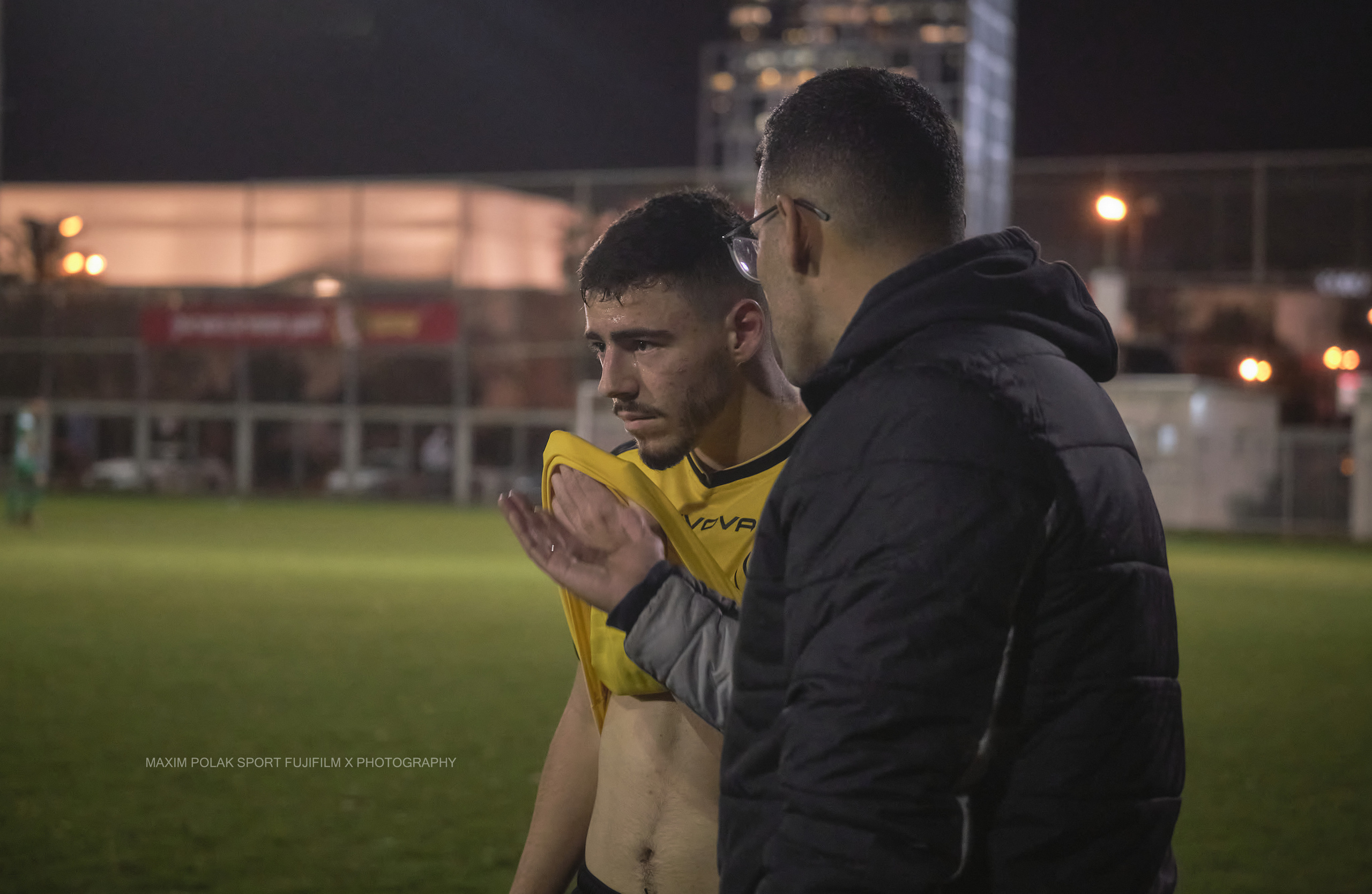 כדורגל. Middle East Photo Agency — Weddings, Bar & Bat Mitzvahs, Brit Milah, Theater, Magnets, Portraits