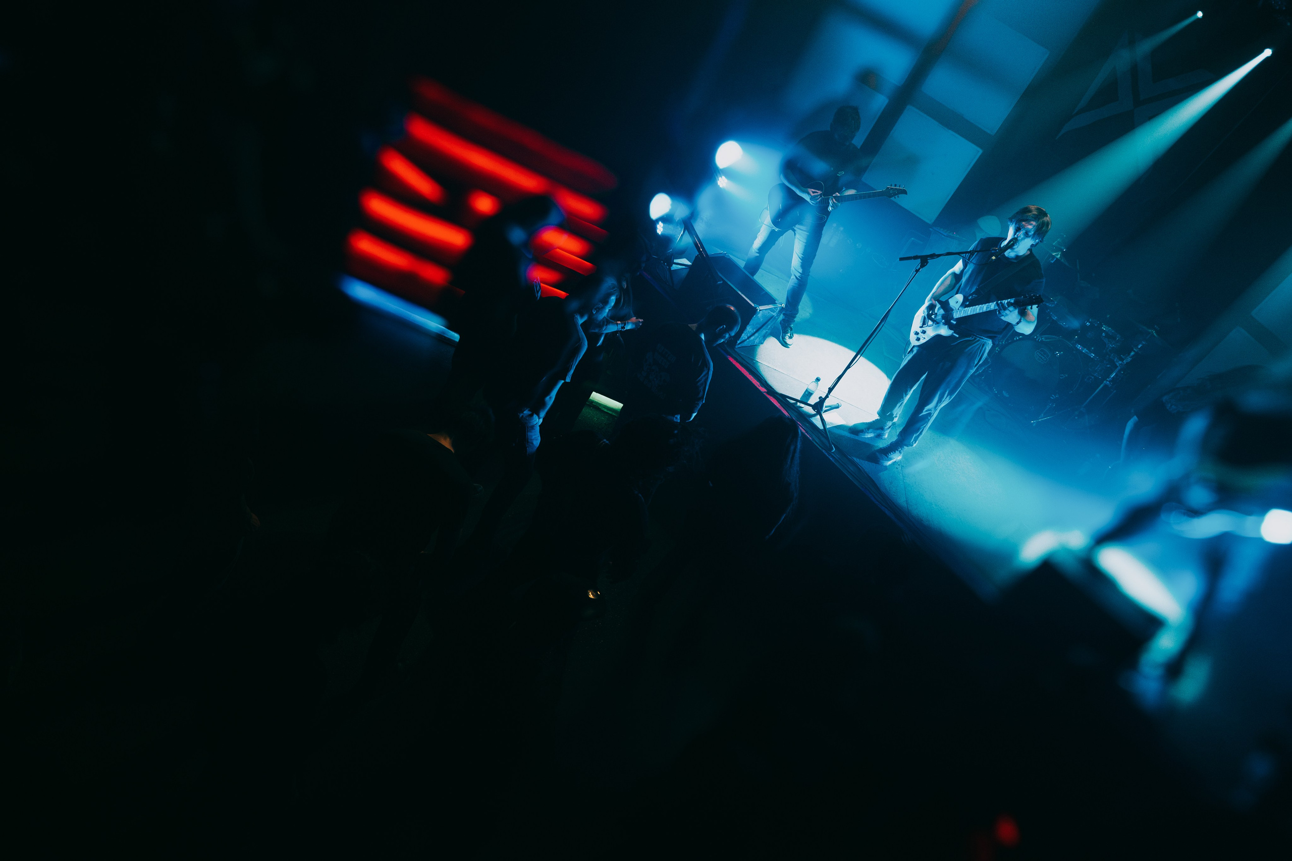 DEVIL MAY CARE. Daniel Ickes — Photographer and Videographer in Munich