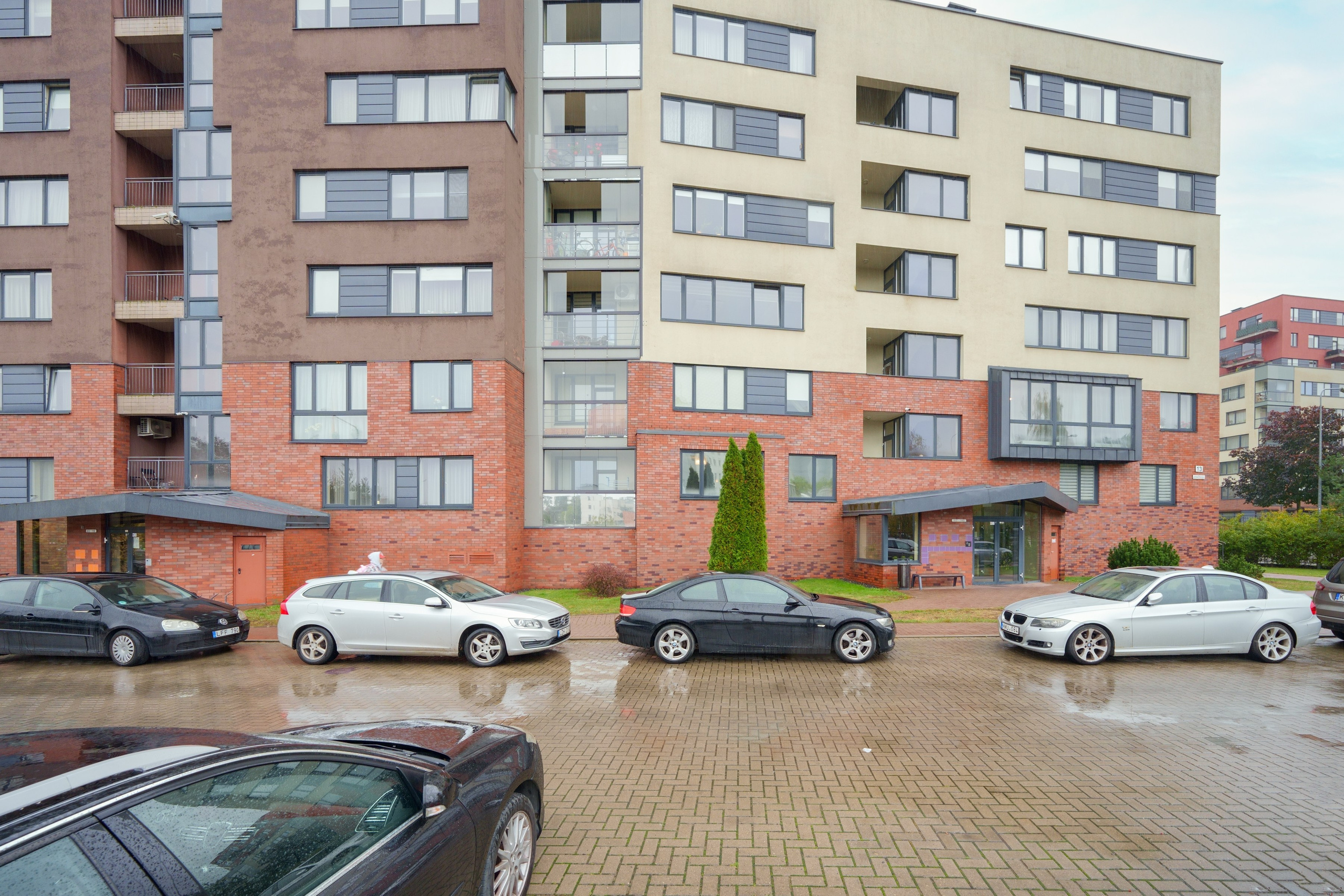 Jonažolių g, 13. Elina Sapiega fotografė Vilniuje