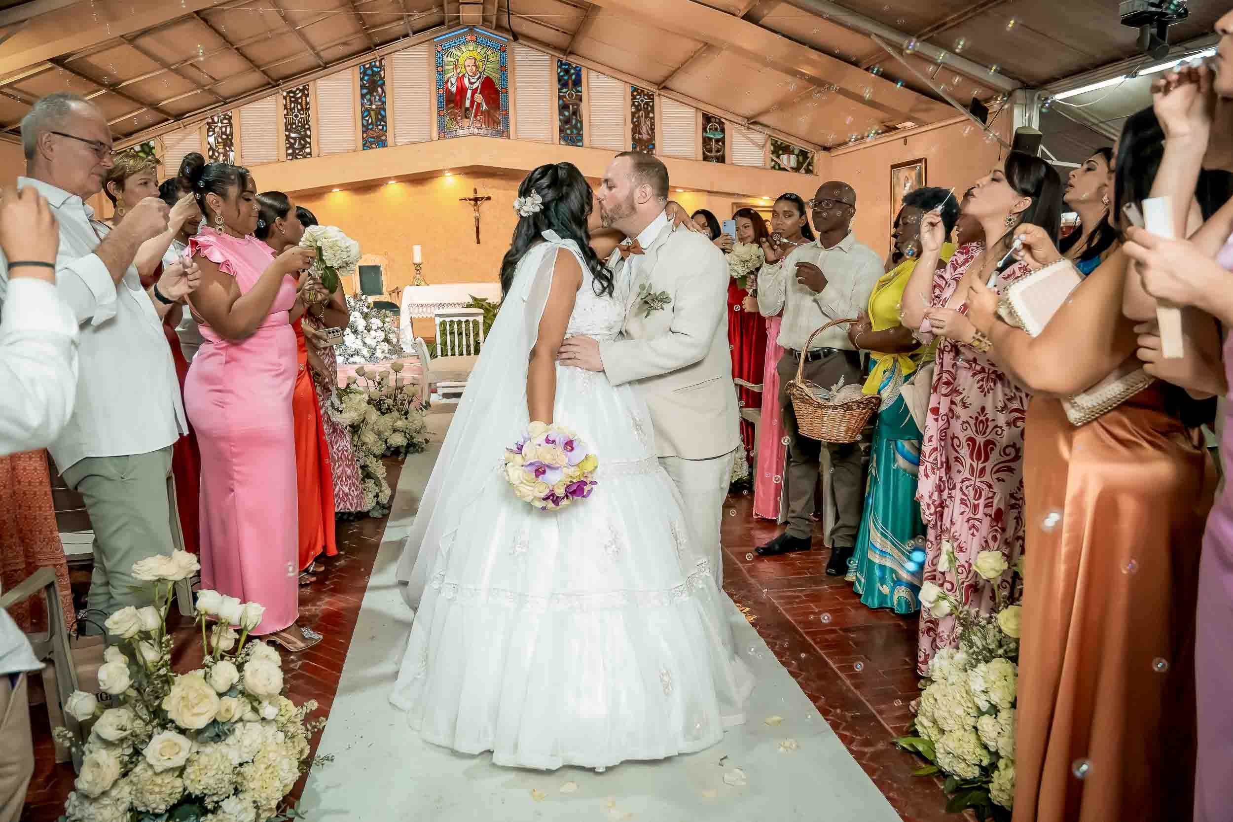 Boda en Cali. La Reserva eventos - Jully & Jonathan. Karen Ortiz Photography / Fotógrafo profesional en Cali - Colombia
