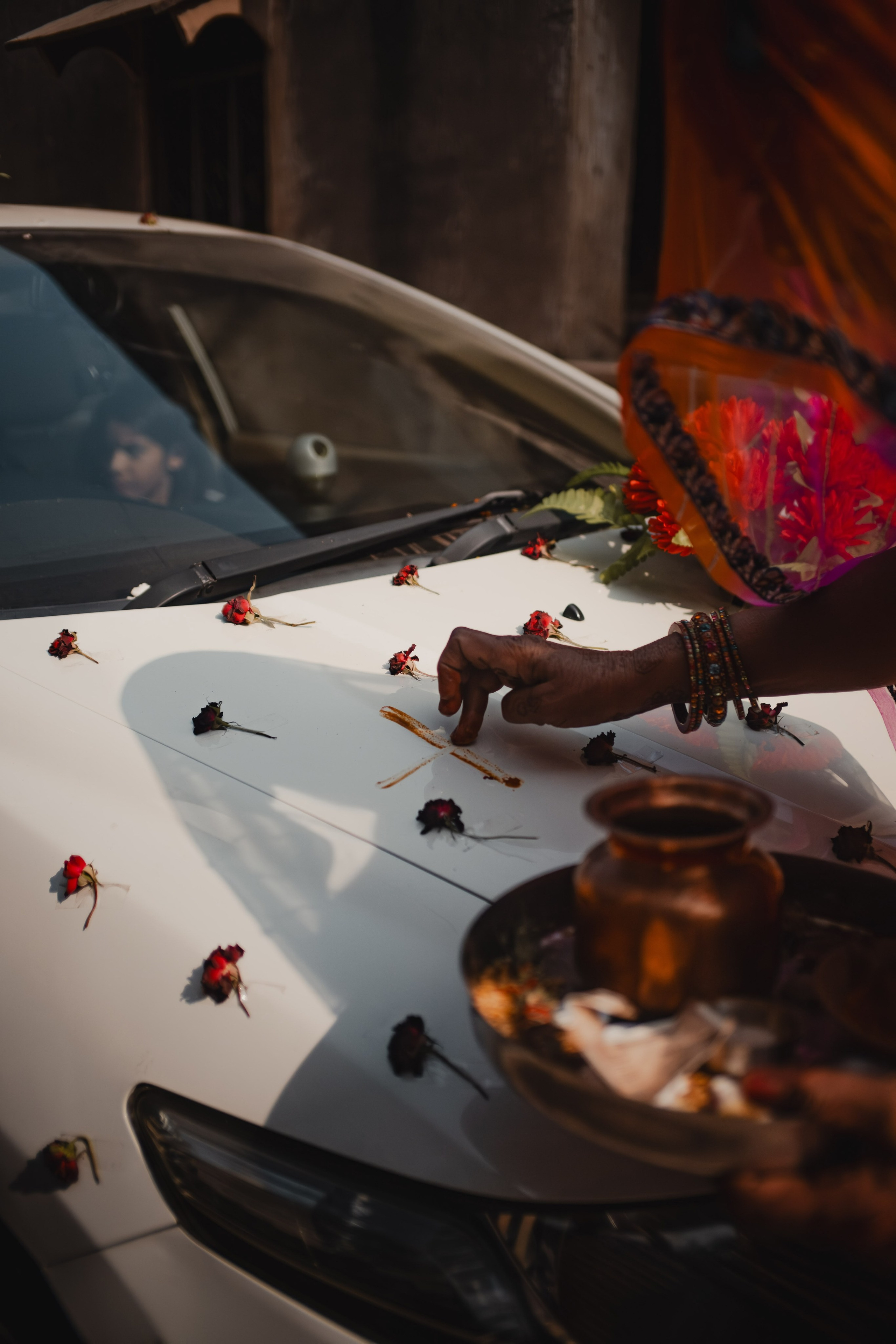 Parul & Sanjay. Wedding and Family photographer in india