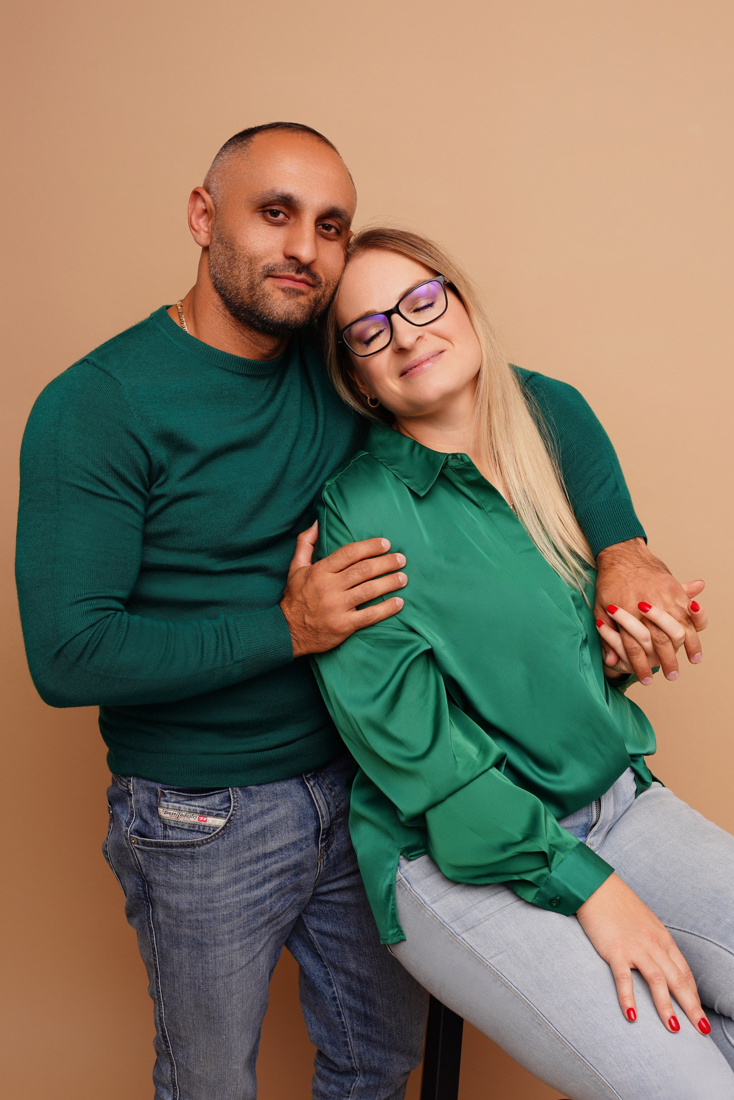 Familieshooting. Neugeborenenfotografin und Retoucher in Augsburg Nastassia Schneider