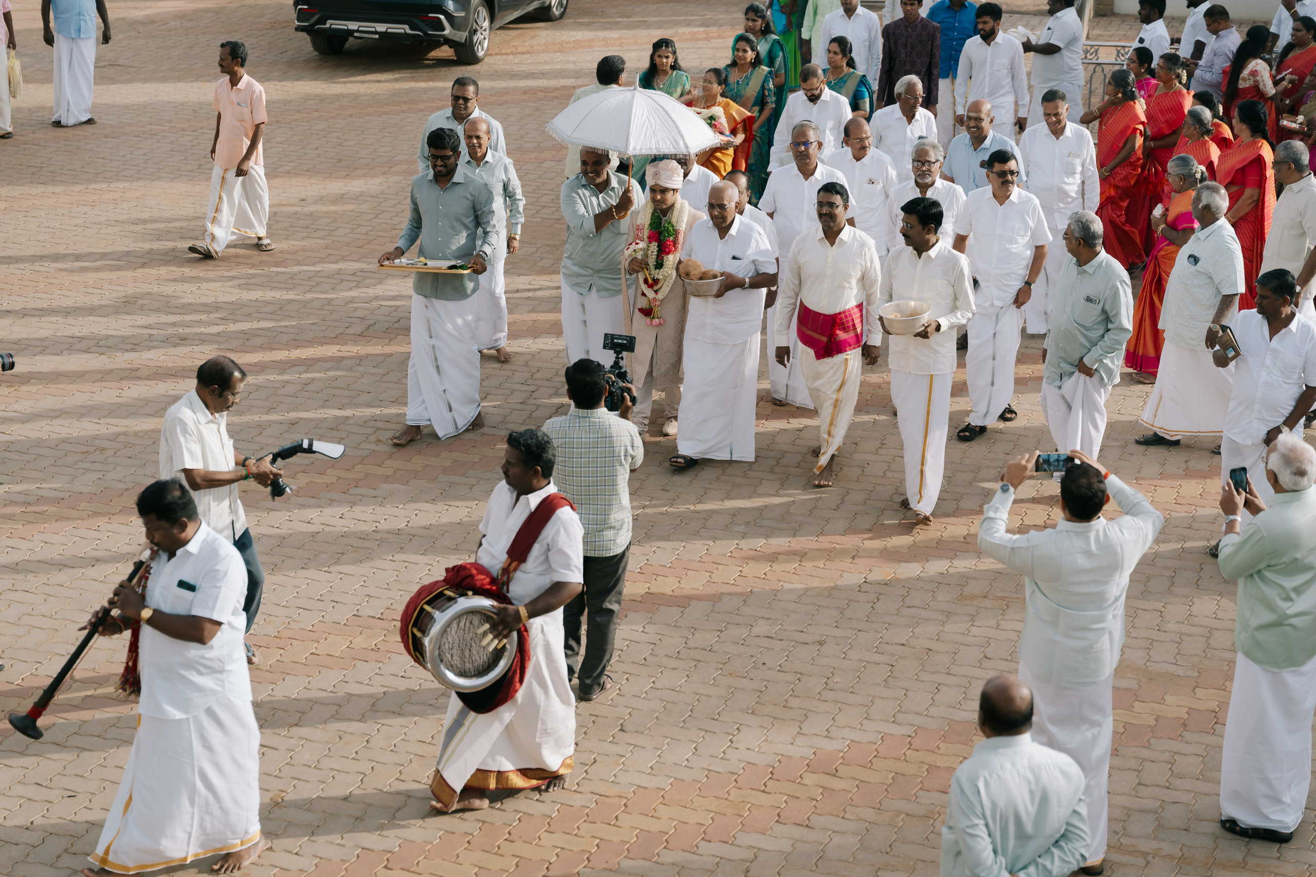 Wedding Documentary Photographer in Tamil Nadu | Agam Vizha
