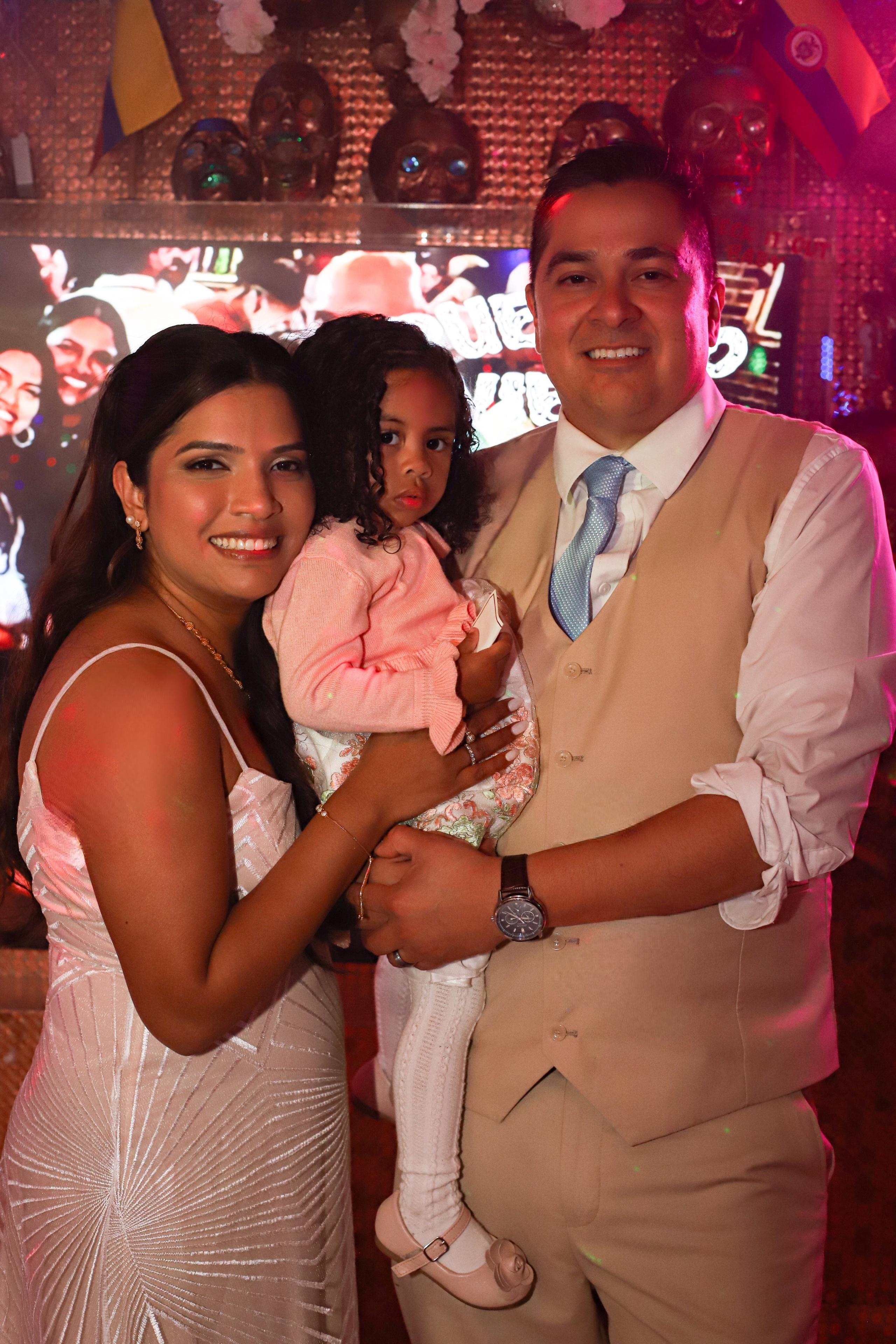 Jany and Ricardo. VALERIIA VIUNOVA individual shooting\love story\event\brand