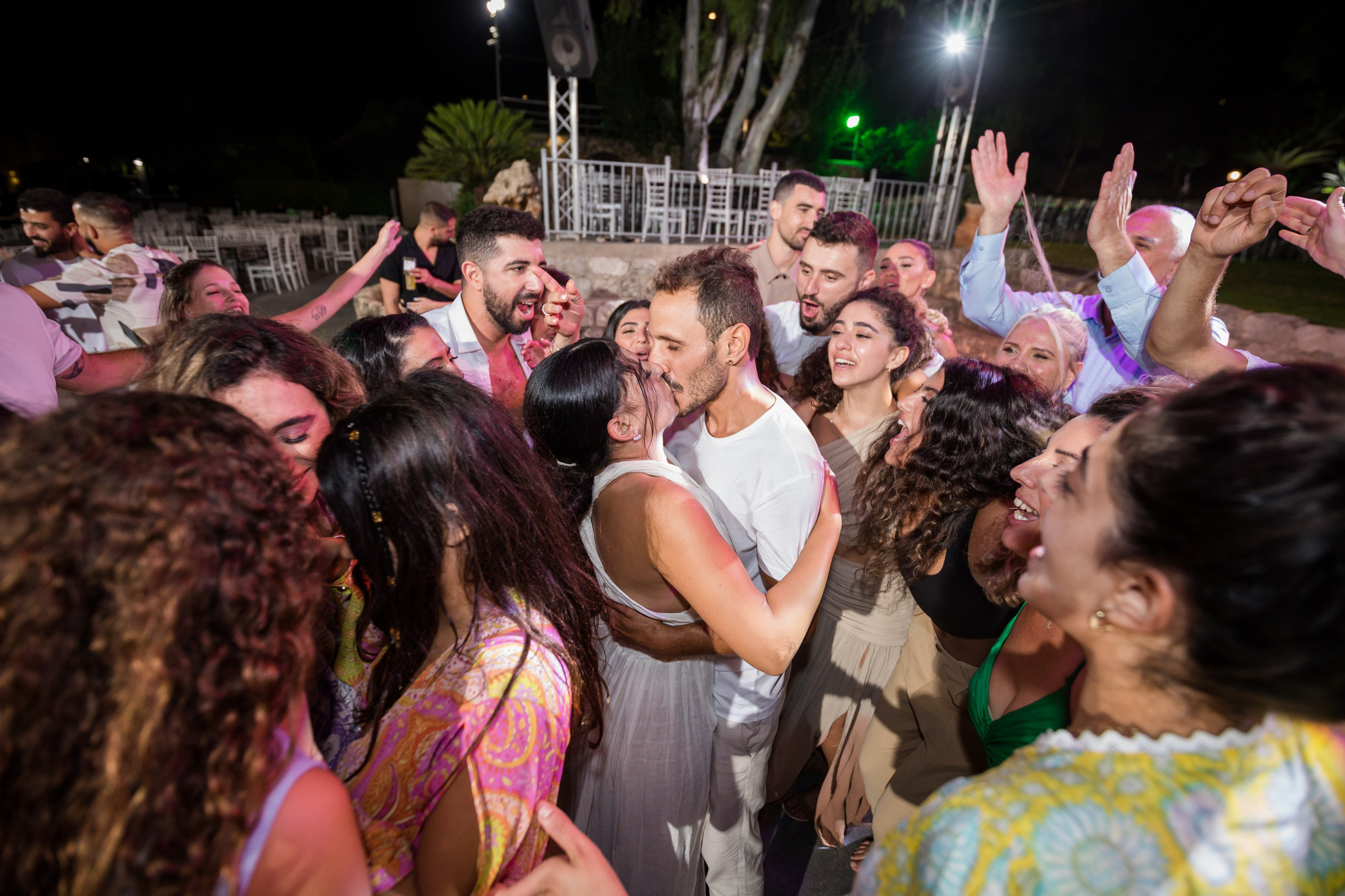 Ofri & Aharon. AMIR BUCHNIK PHOTOGRAPHER