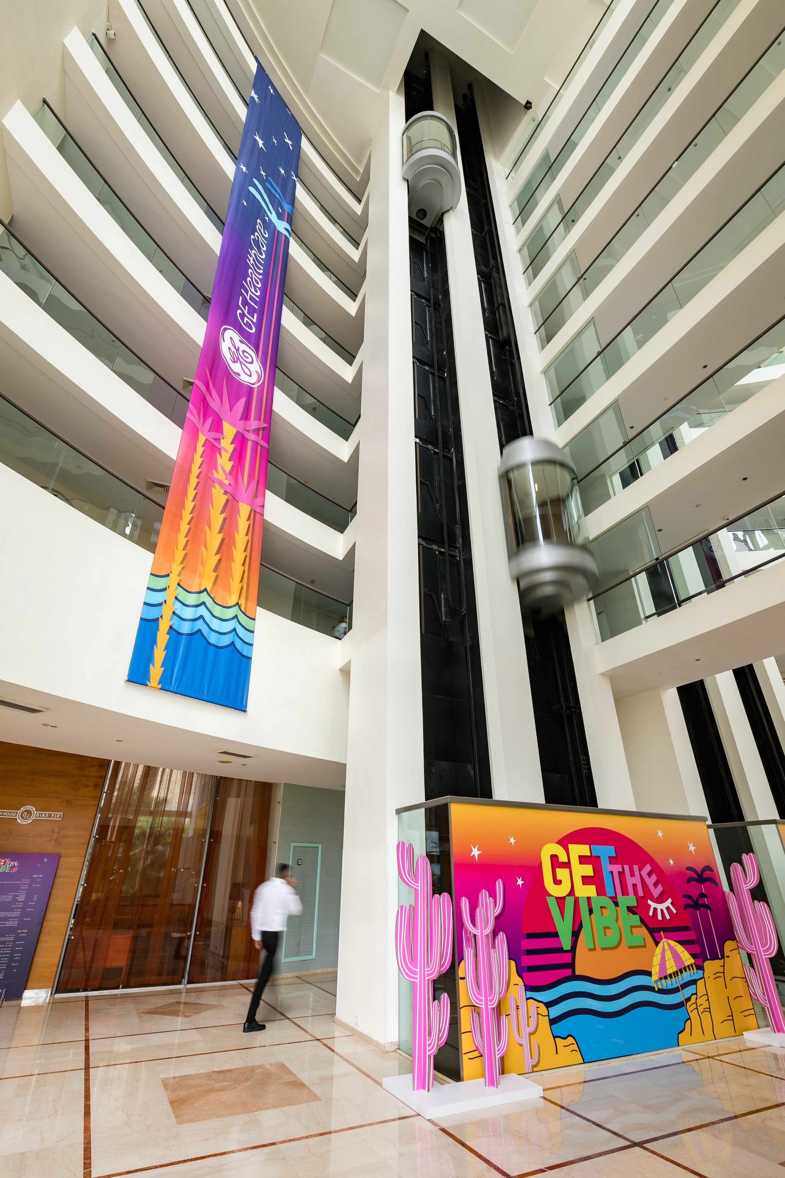 Electric General Dead Sea. AMIR BUCHNIK PHOTOGRAPHER