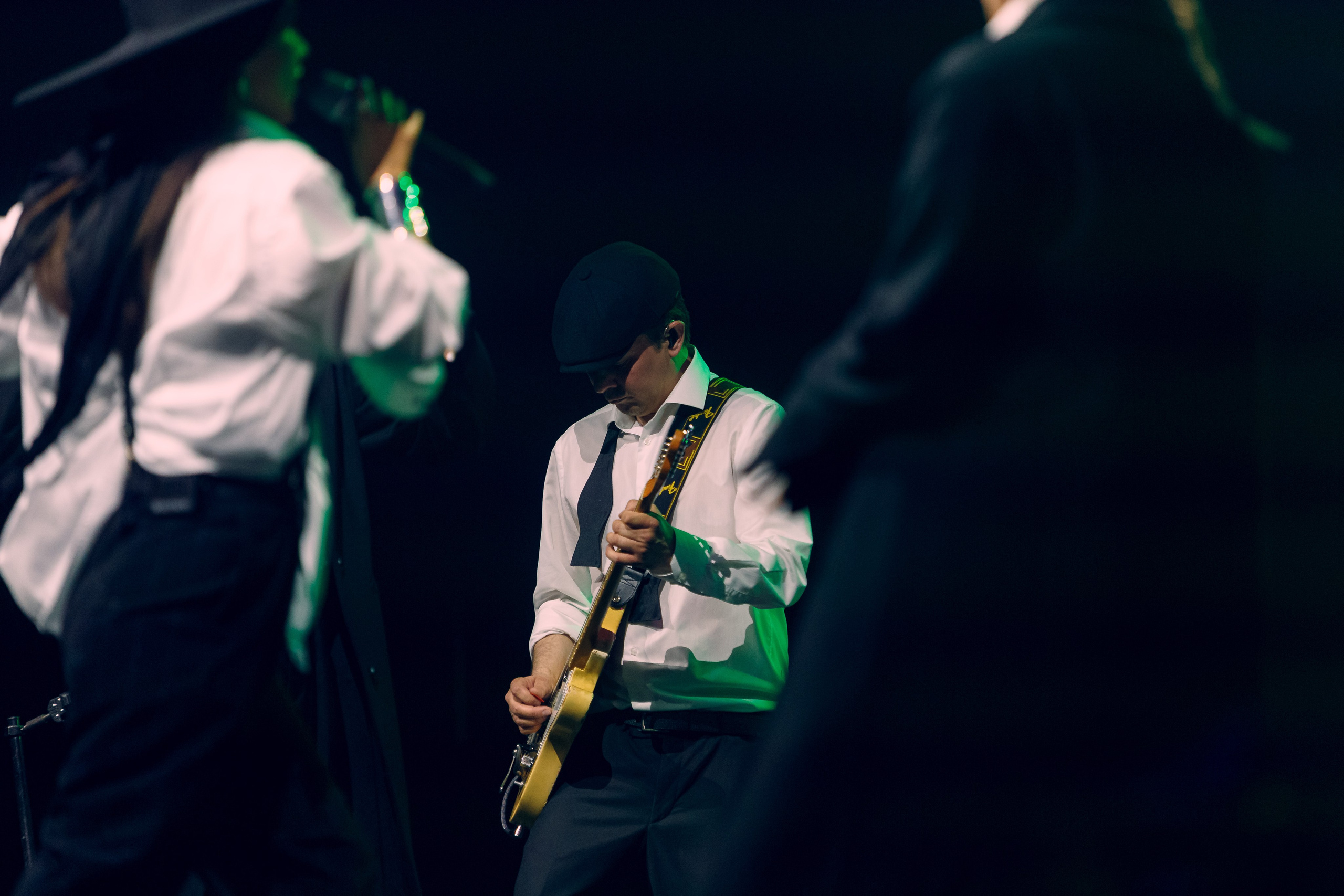 Fotos de una celebridad en un concierto. Fotógrafo de retrato, familia y reportajes en Valencia | España | Europa Vitalii Lumier