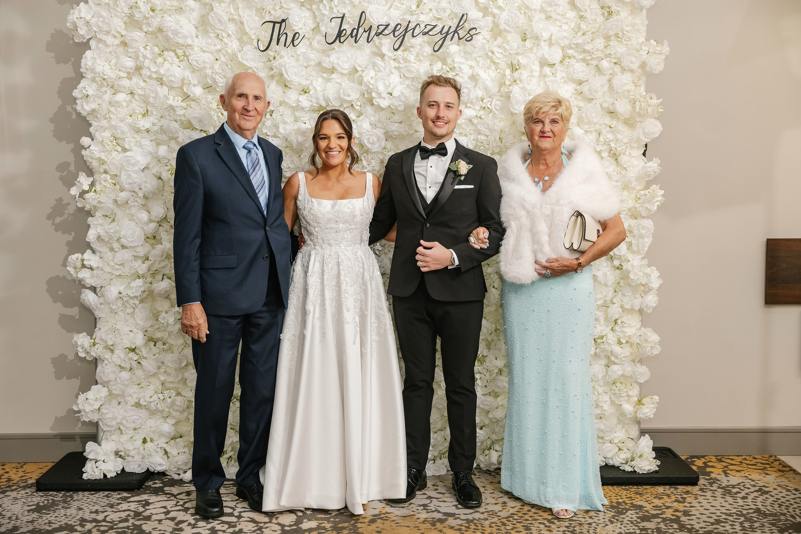 09.06.2025 Wedding. Wedding family event photographer in Chicago Nick Yushevich