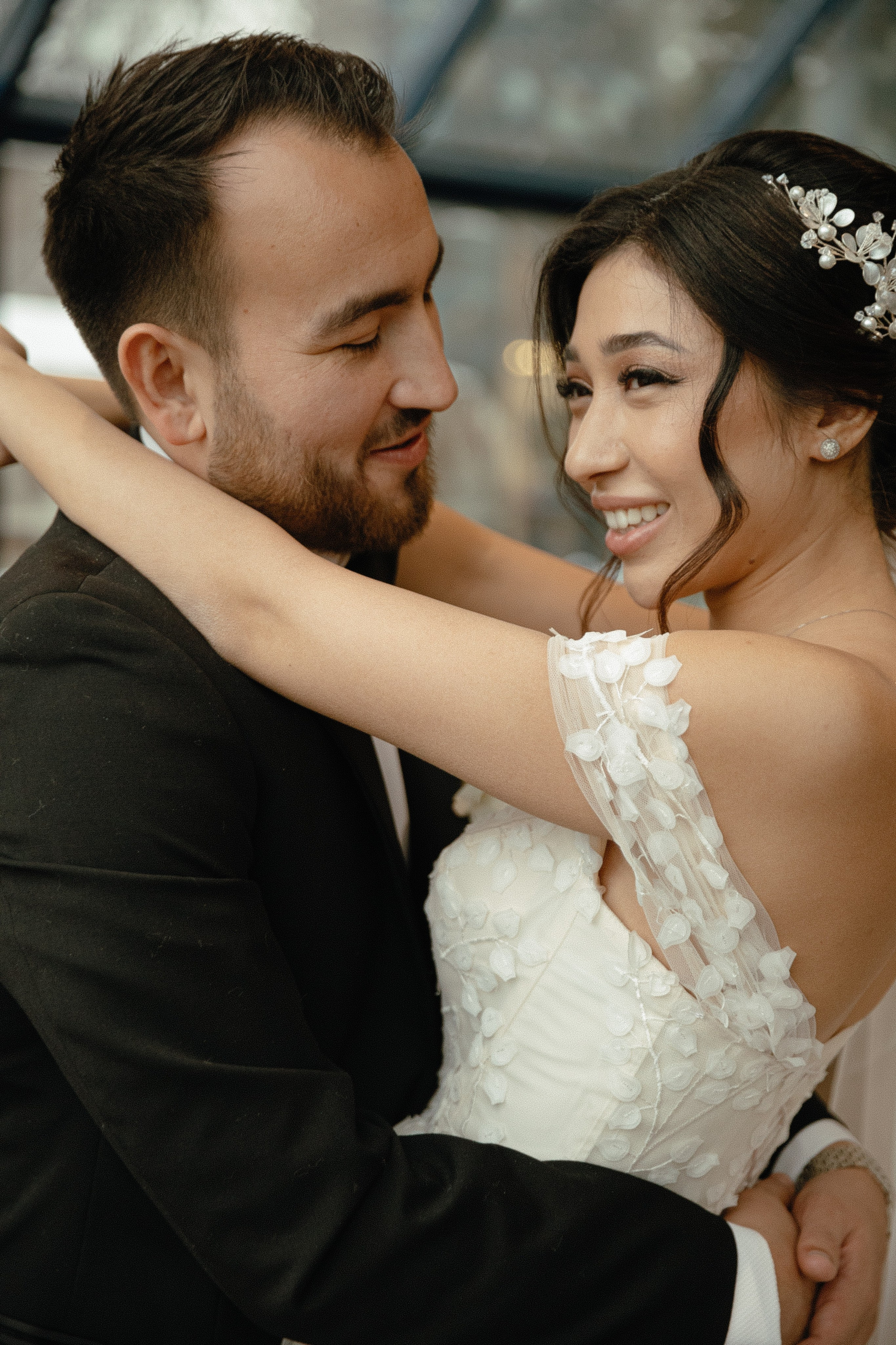 Саидамирхон и Азизахон. Главная