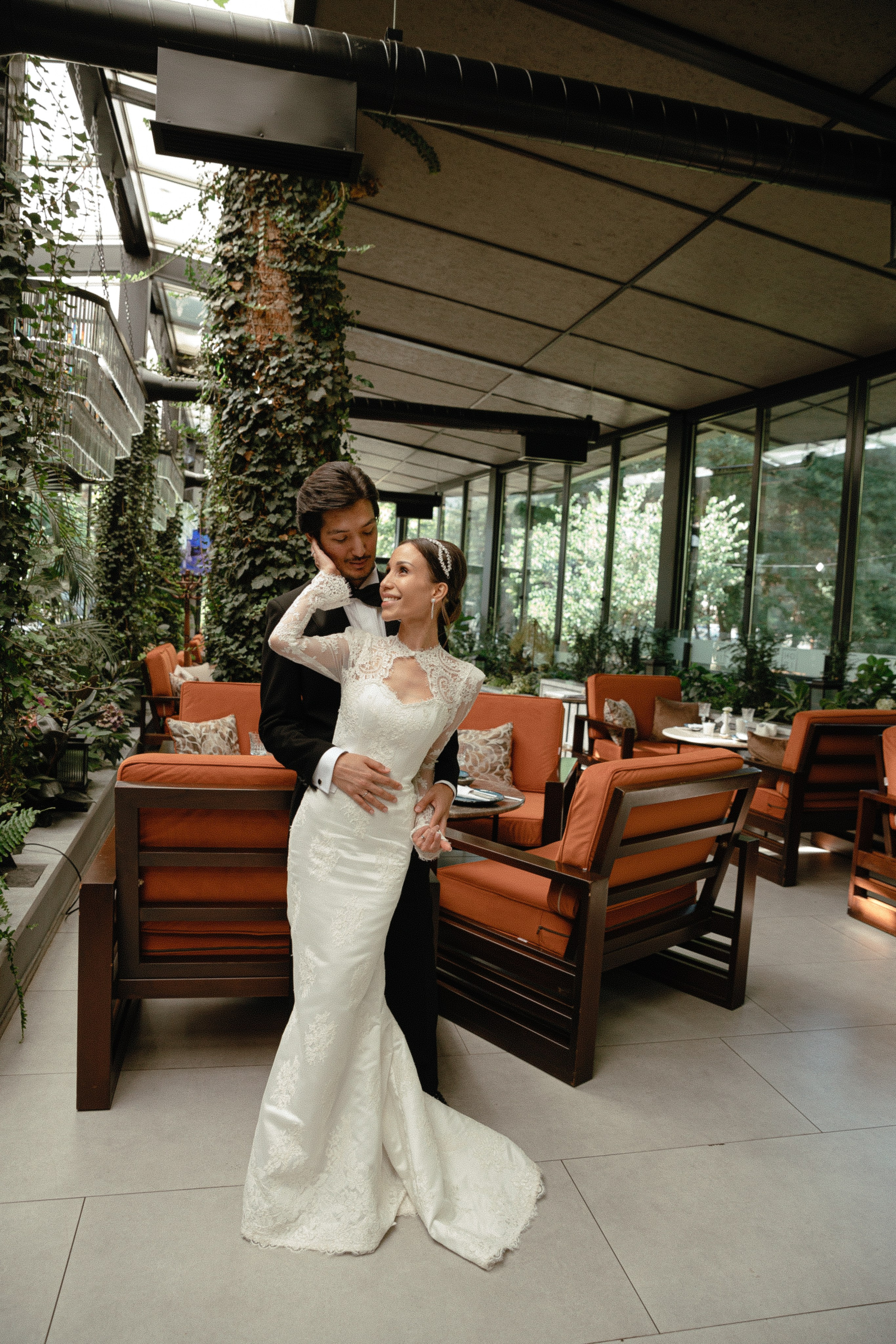 Botir & Zukhra. Главная