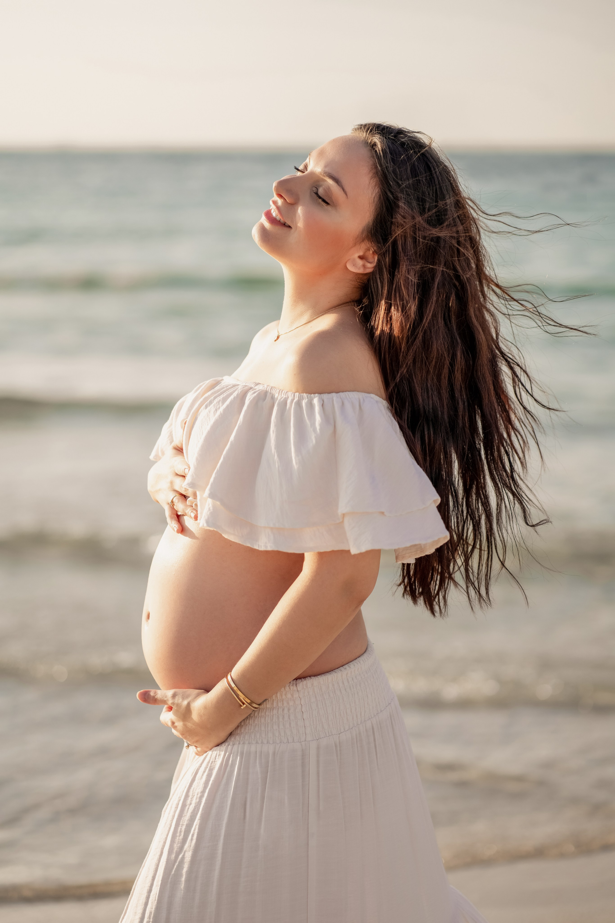 Sunset by the Burj Al Arab. Angela Iakovleva — Family Photographer in Dubai