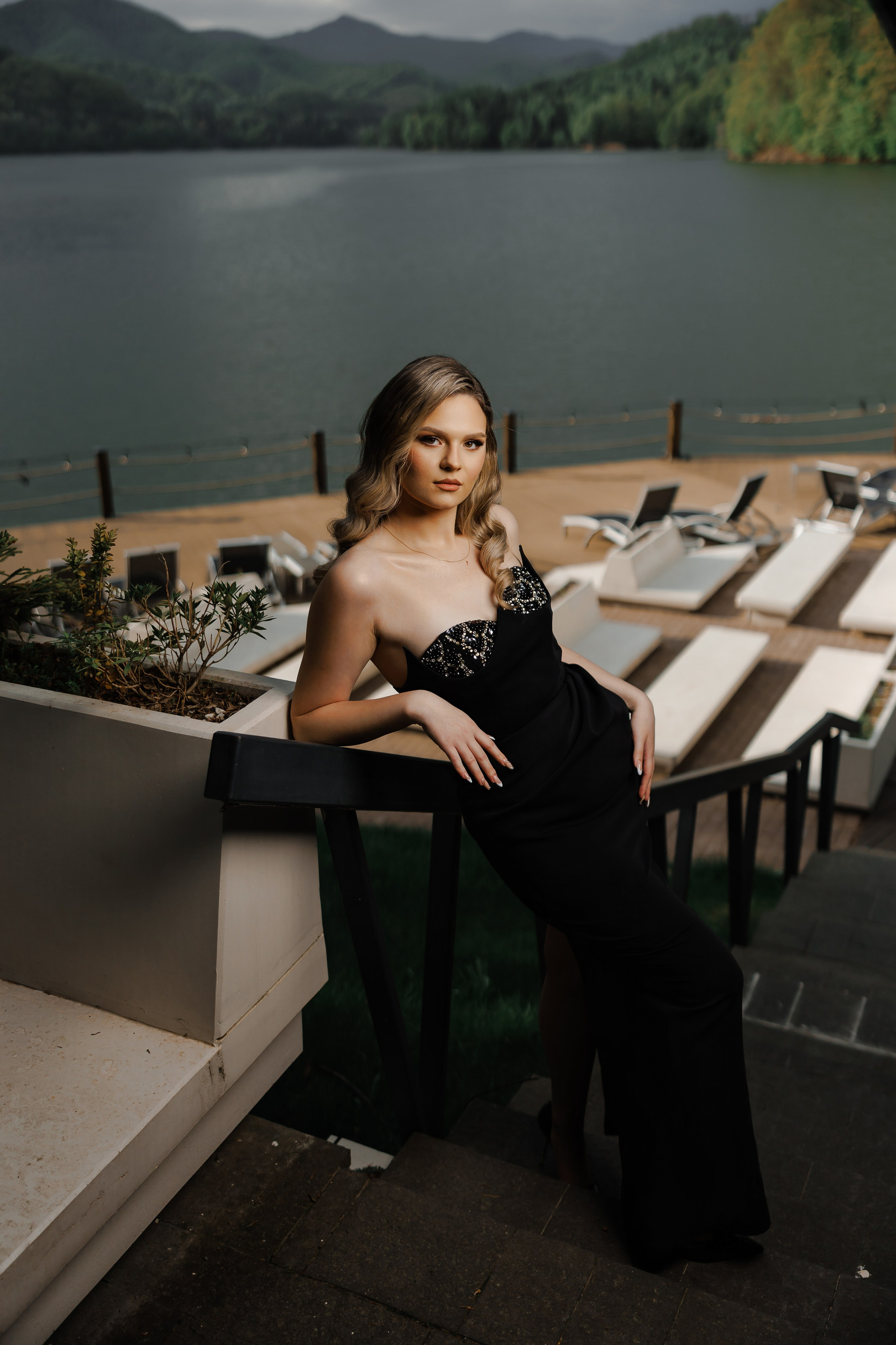 Fotografii de majorat. Adrian Bârsan