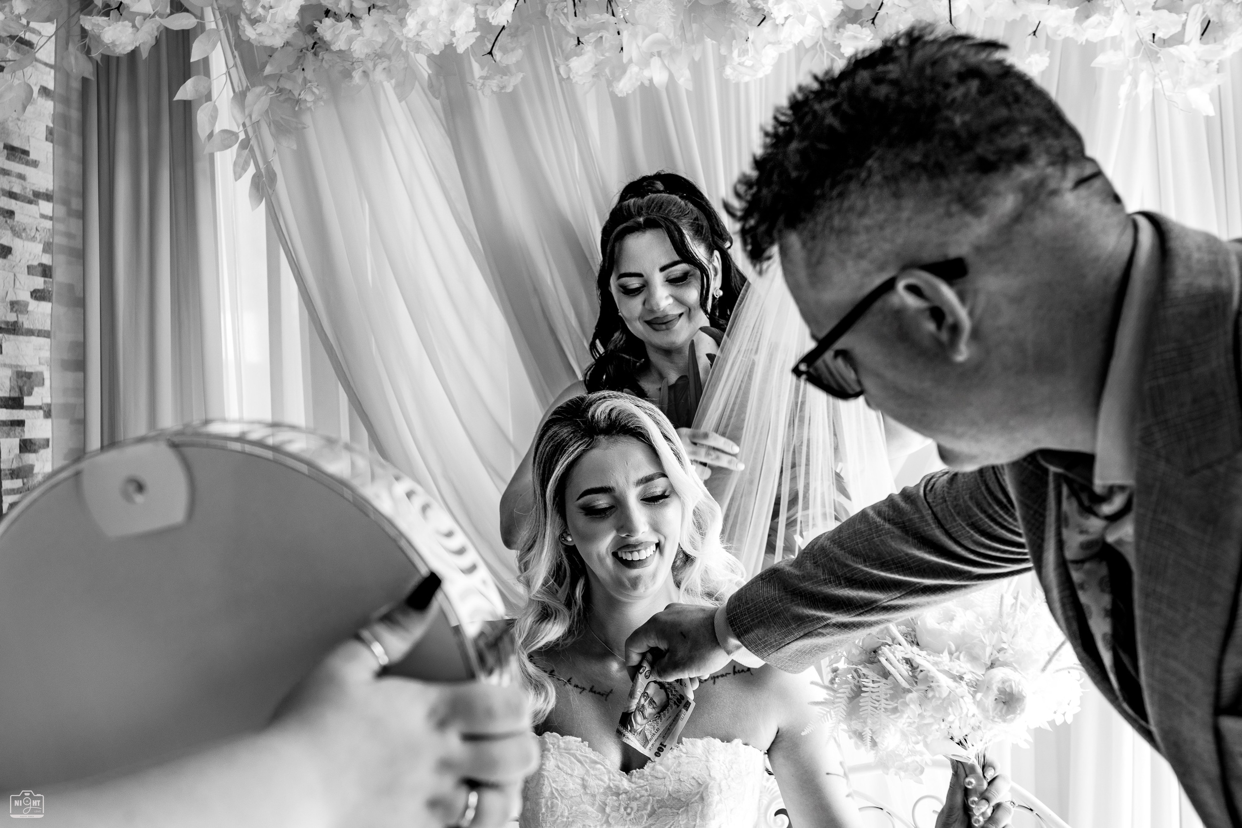 Iulian Arsinte | Fotograf Nunta | R+C. Iulian Arsinte - Fotograf de Nunta - Neamt, Bacau, Suceava, Iasi