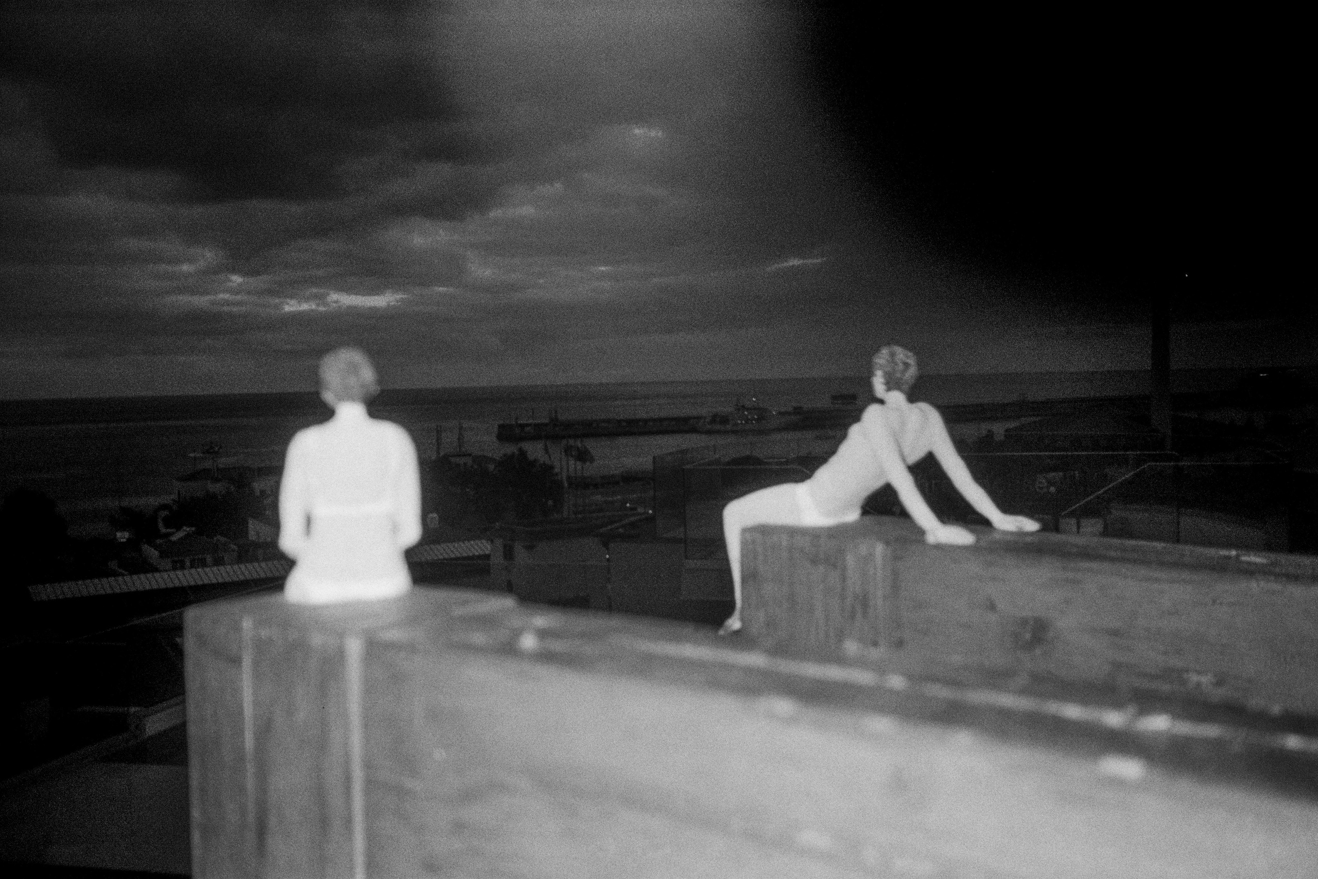 Three House Rooftop Bar. Portrait photographer in Madeira — Marina Shtukina