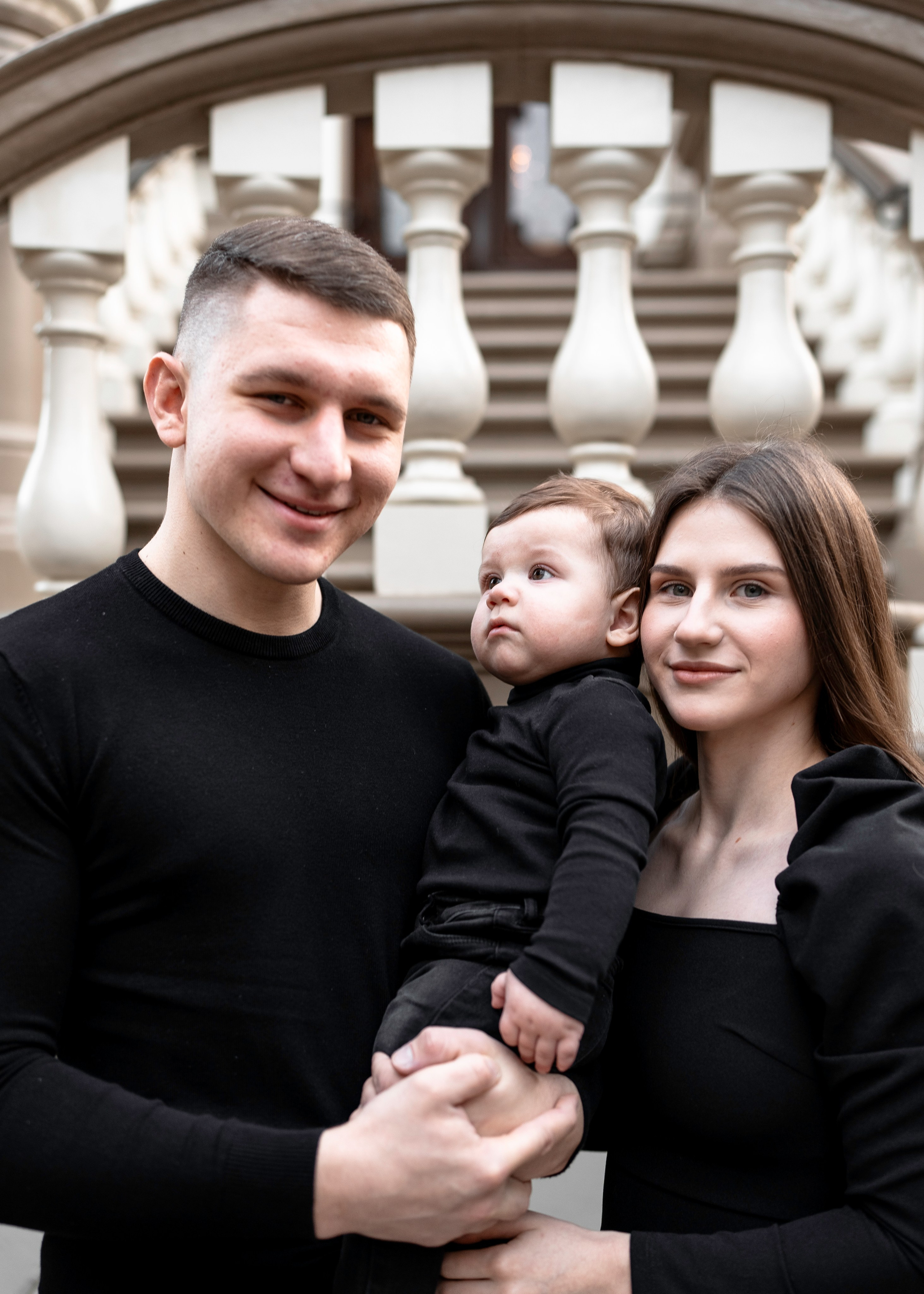 Artem, Nadia & Elisha. Family photographer in Sacramento | Sofia Pavenko