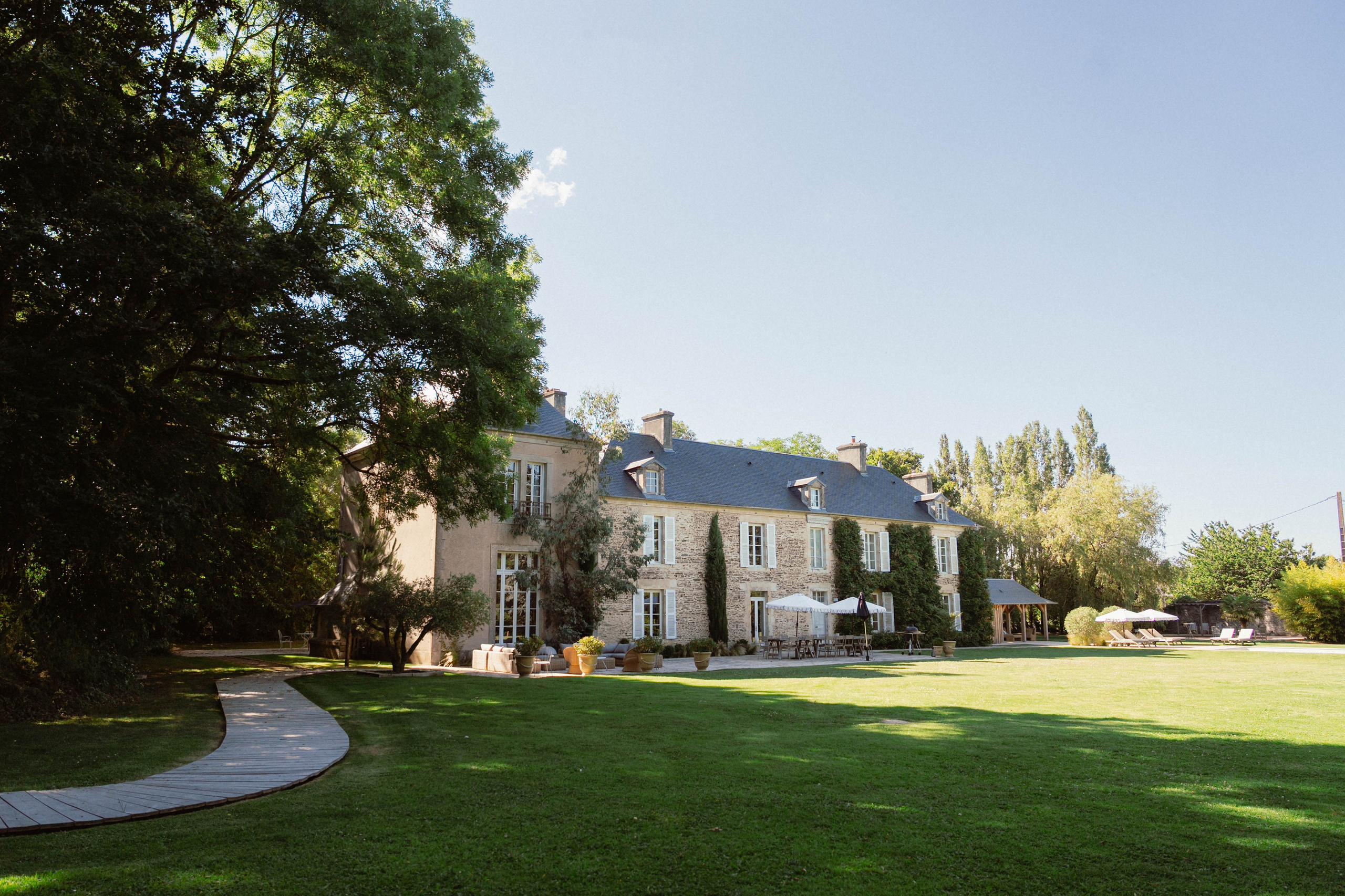 La Maison Villeneuve. Weeding photographer / event / portrait
