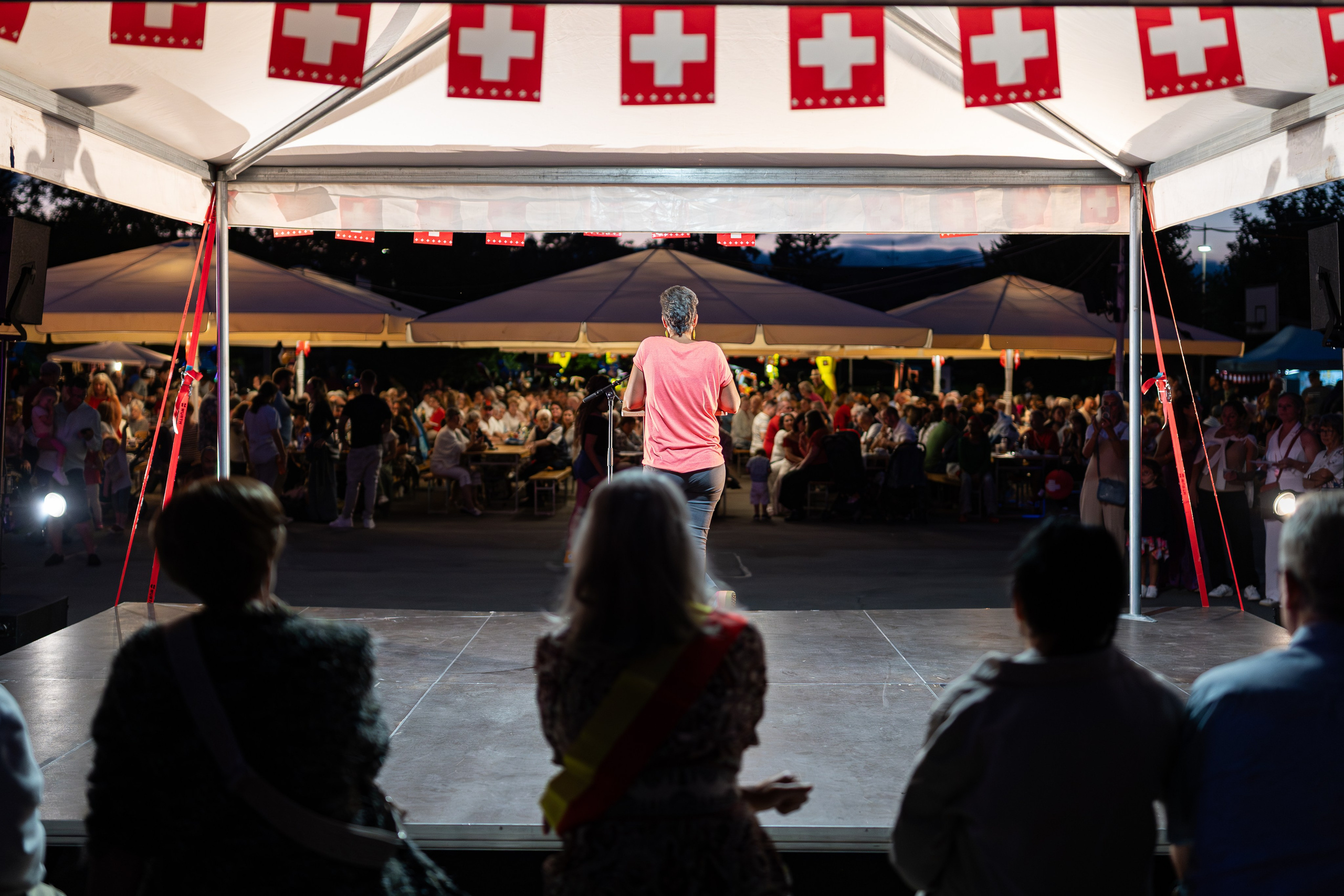 Feuillu 2025 | Коммуна Перли-Серту. Фотограф в Женеве — Евгения Андрес