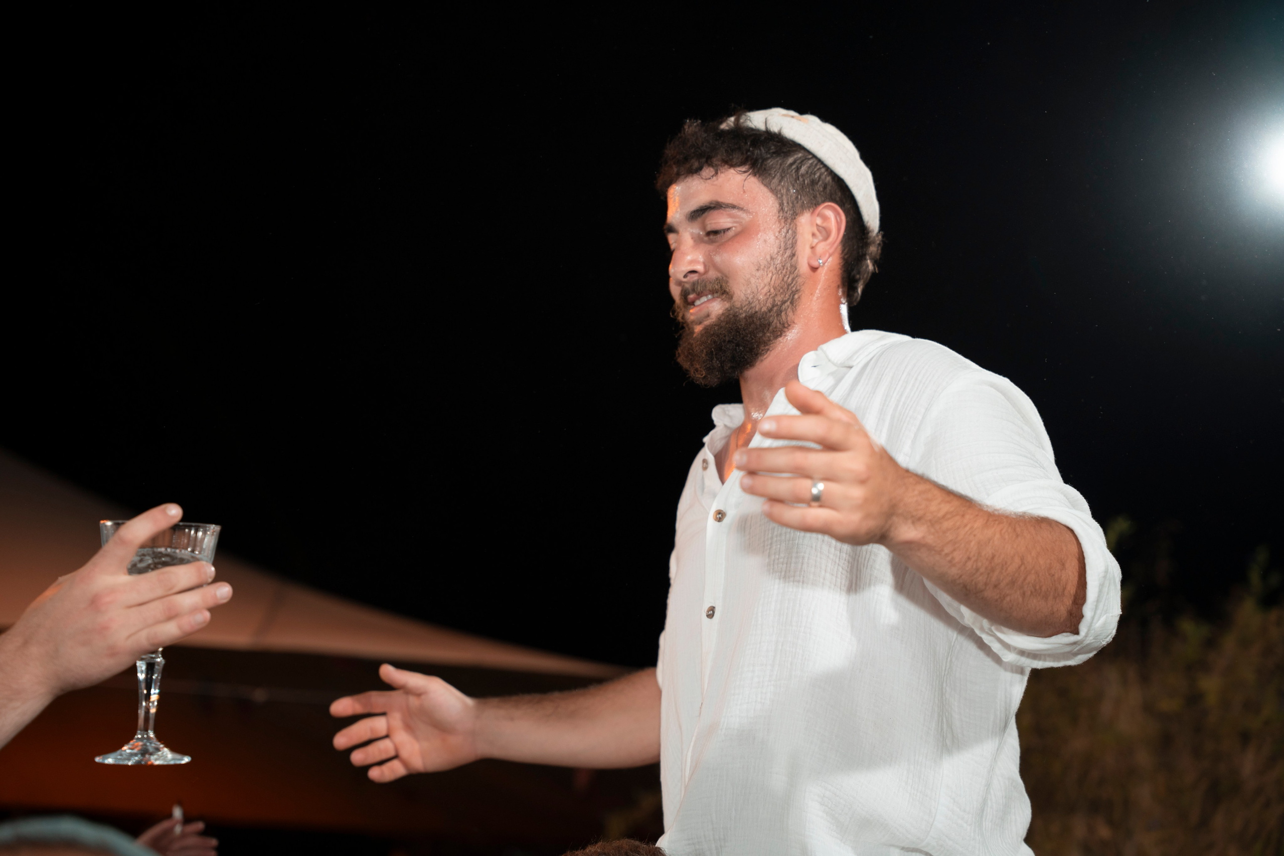 עדן ושלהבת. יוסף מזרחי צילום חתונה, ברית וזוגיות. צלם מקצועי שאוהב להוציא אתכם הכי יפים ברגעים הכי מרגשים