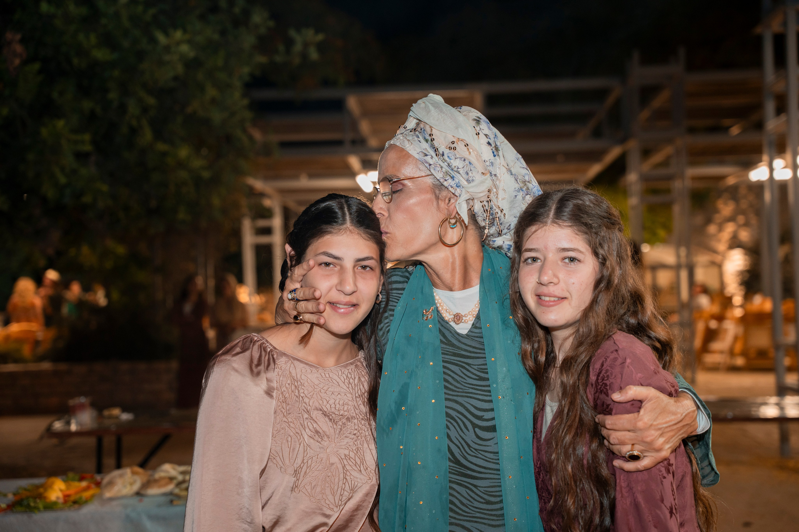 עדן ושלהבת. יוסף מזרחי צילום חתונה, ברית וזוגיות. צלם מקצועי שאוהב להוציא אתכם הכי יפים ברגעים הכי מרגשים