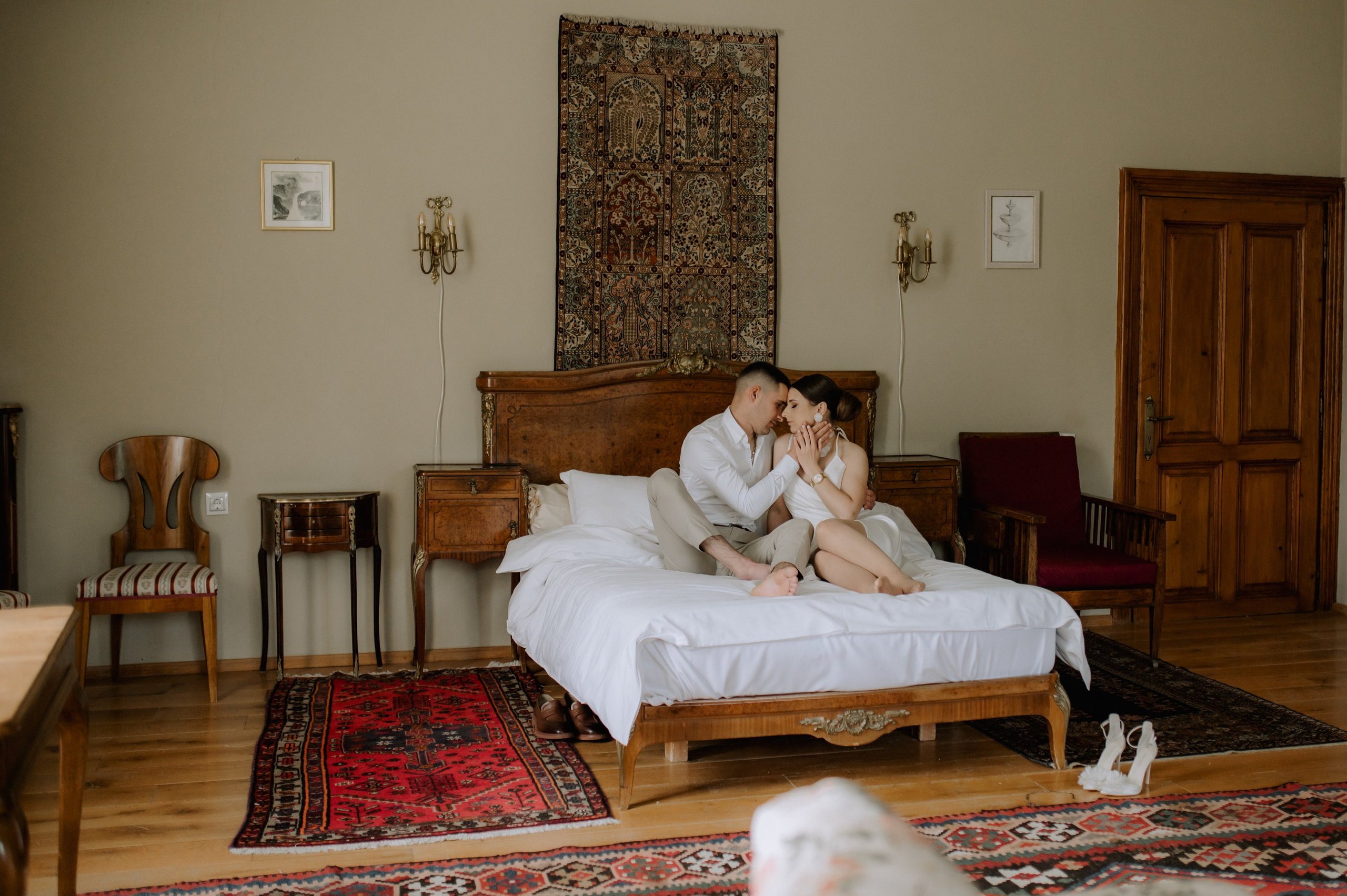 Sedinta foto video la Conac Polizu. Proud Vision Weddings | Wedding Photography & Film — Servicii profesionale Foto Video Nunta Iasi