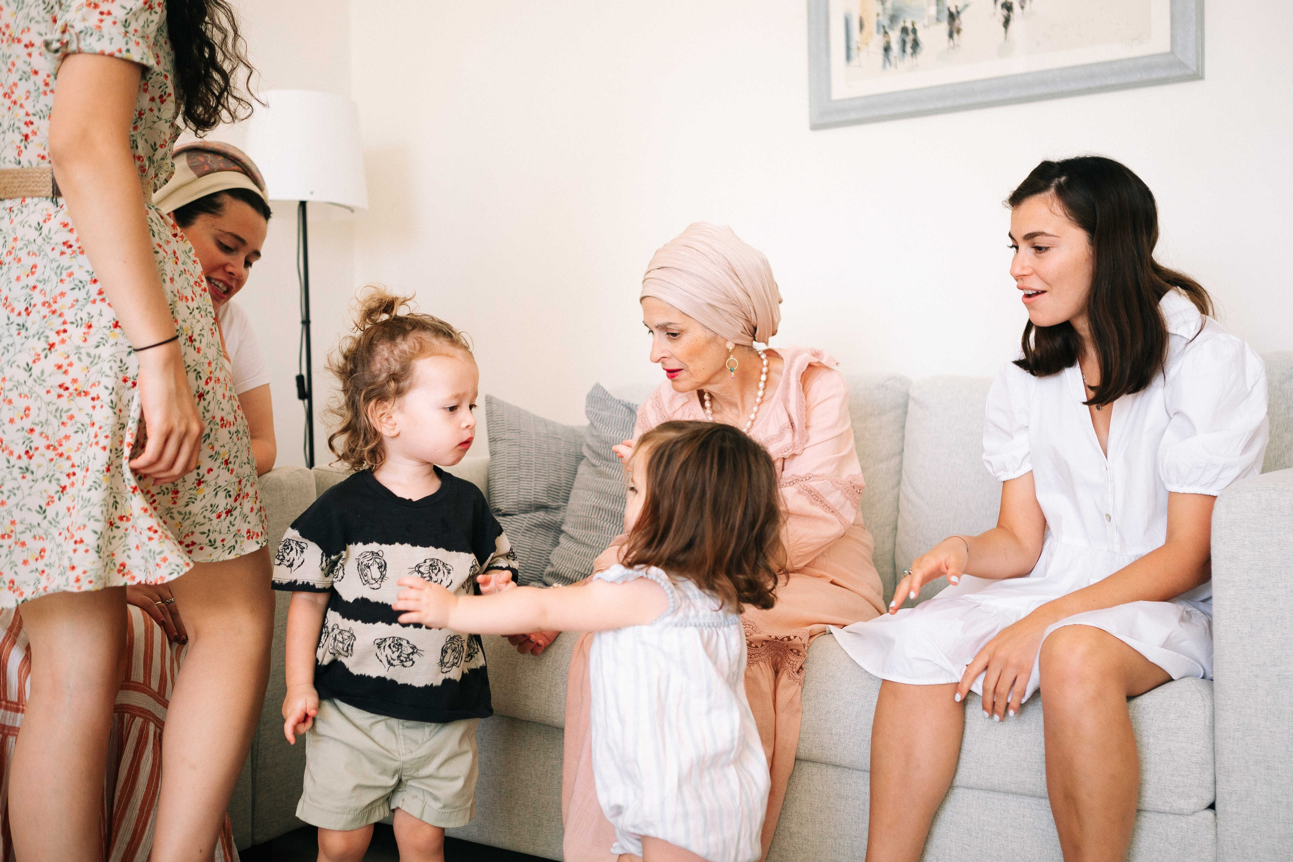 MAALE ADUMIM, HOME PHOTO SESSION + DESERT. Https://shi-photo.com/