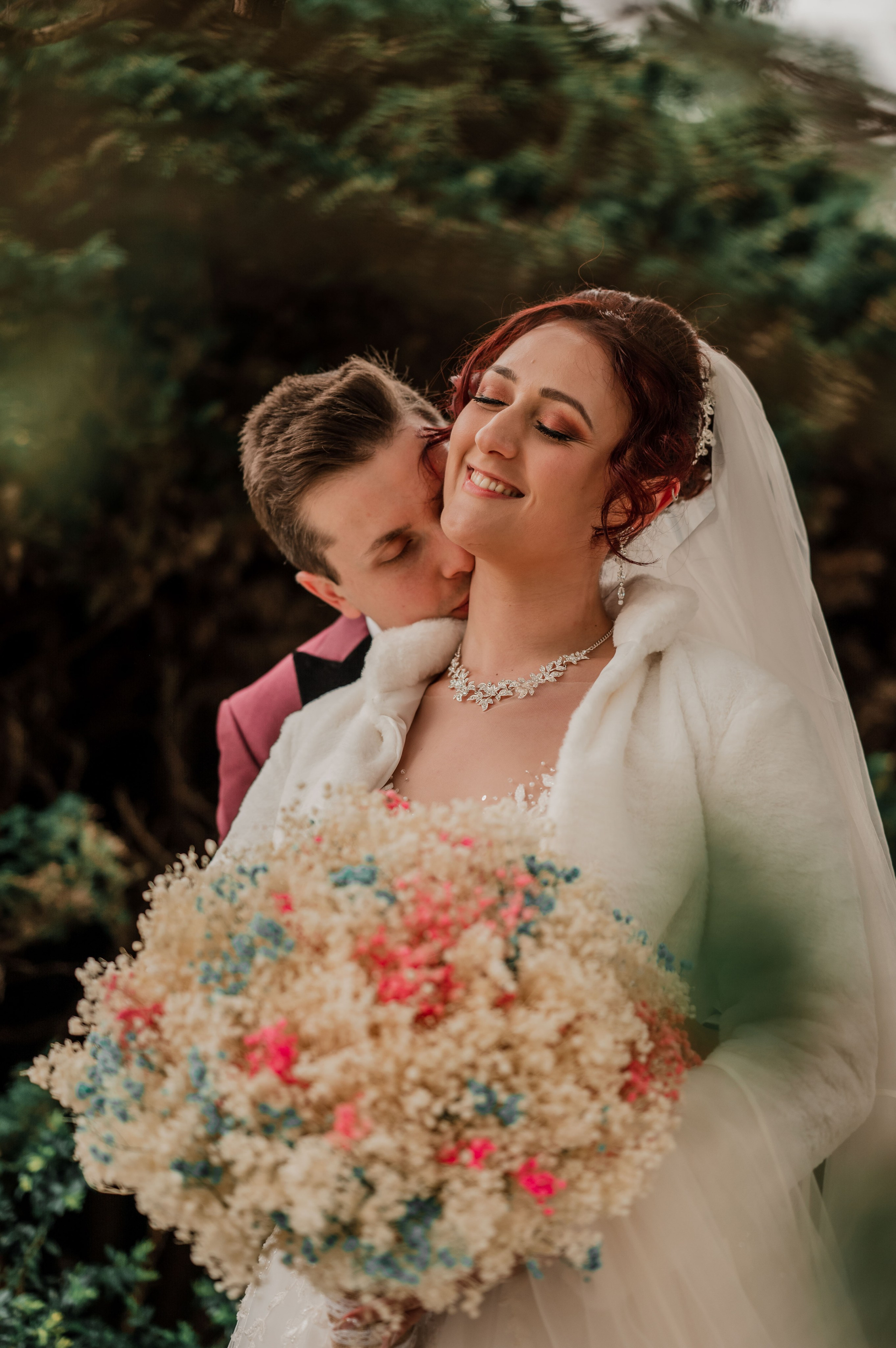 Hochzeit in Bern – Ella & Adrian. Authentische, emotionale, zeitlose Hochzeitsfotografie aus Albstadt