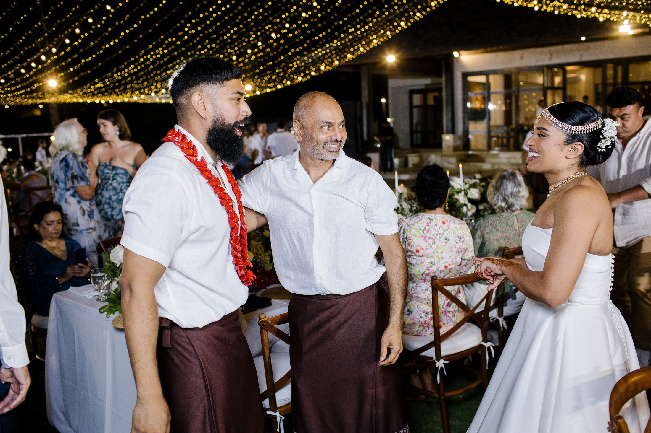 Big funny wedding with guests in paradise Bali island. Get.it.feel — Aesthetic Photography and Videography