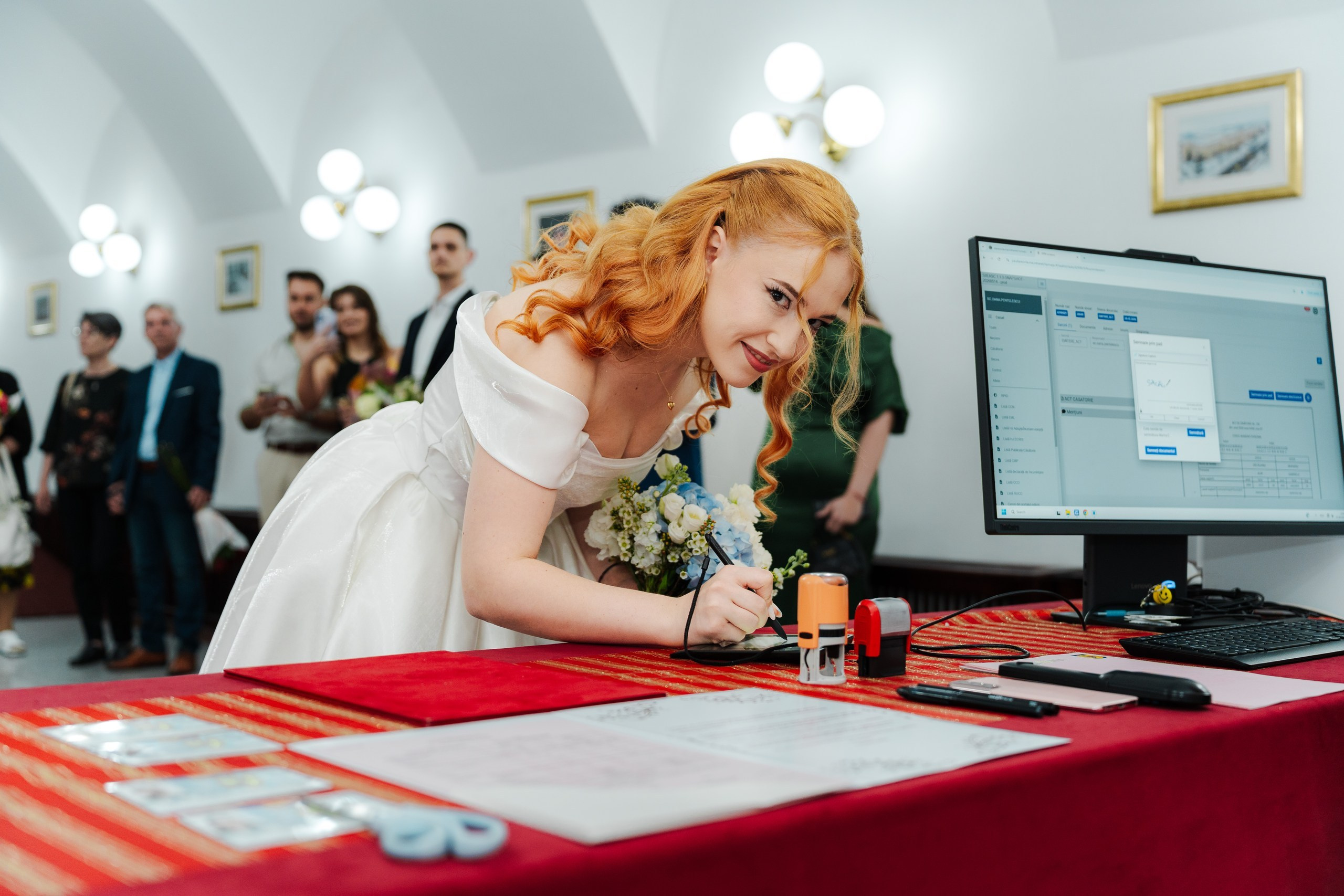 Gabriela & Alin Civil Wedding. Ionut Cimpoes FOTOGRAF